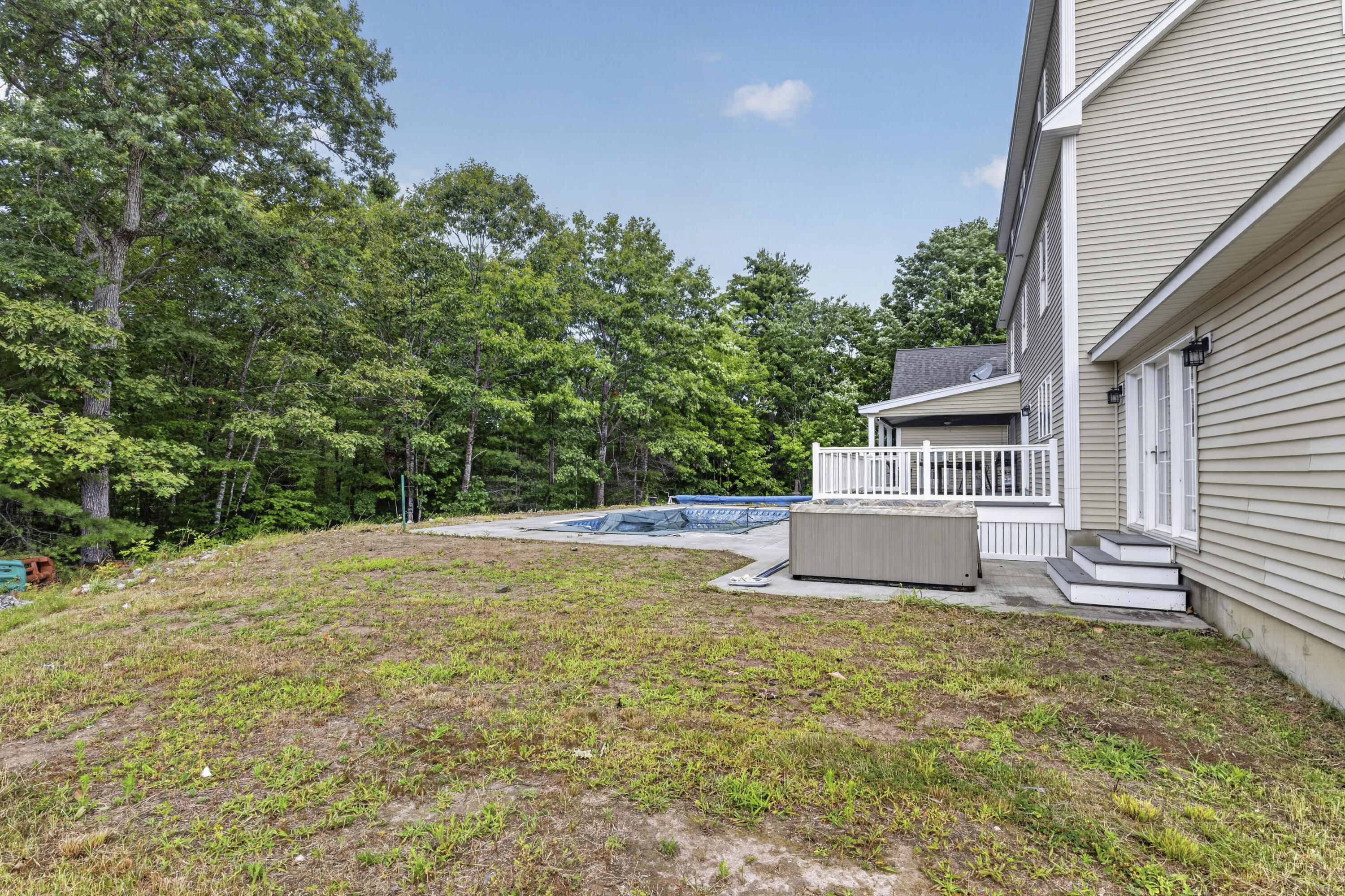 6 Kristin Lane Property Photo 67