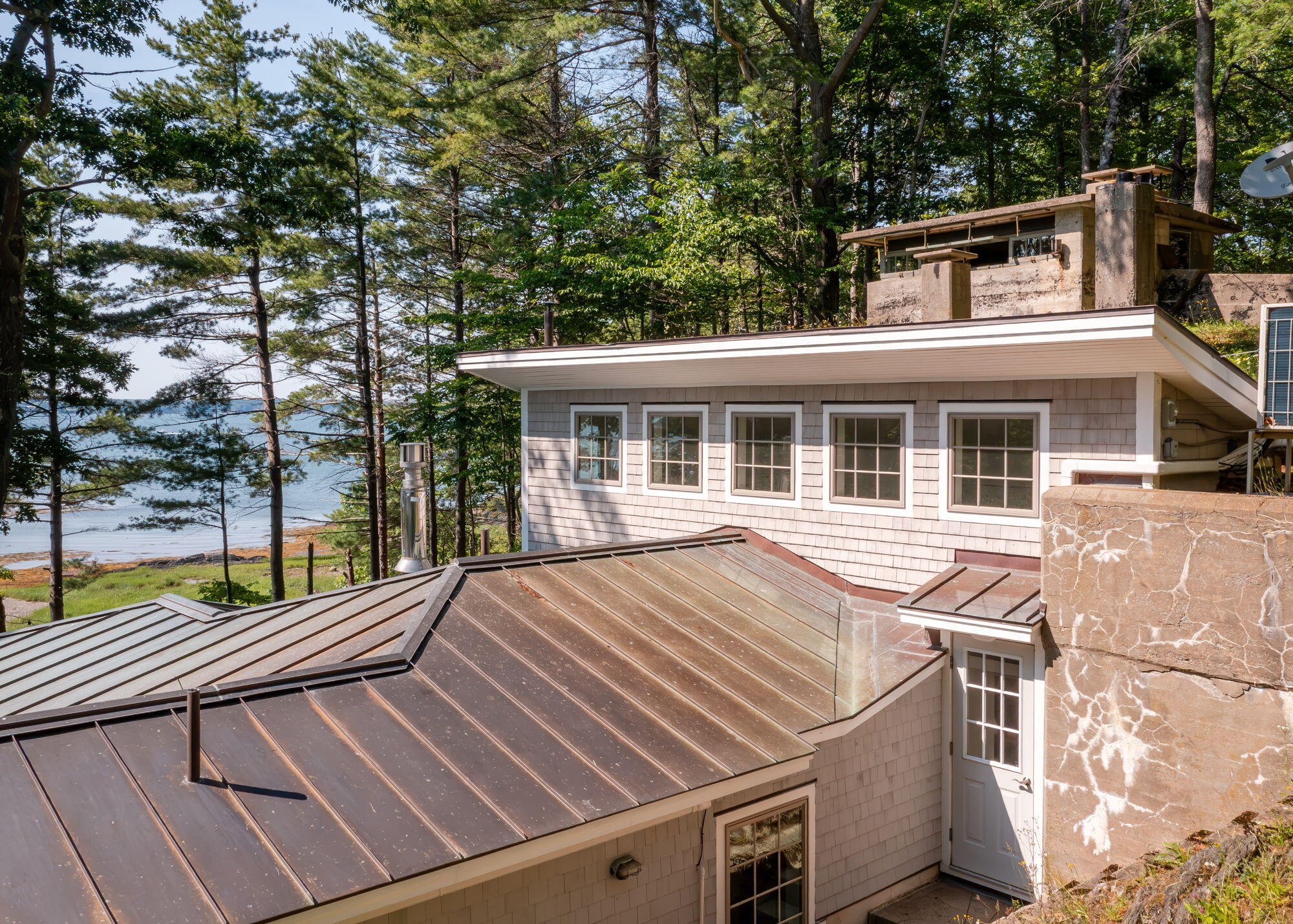 218 West Shore Drive Property Photo 44