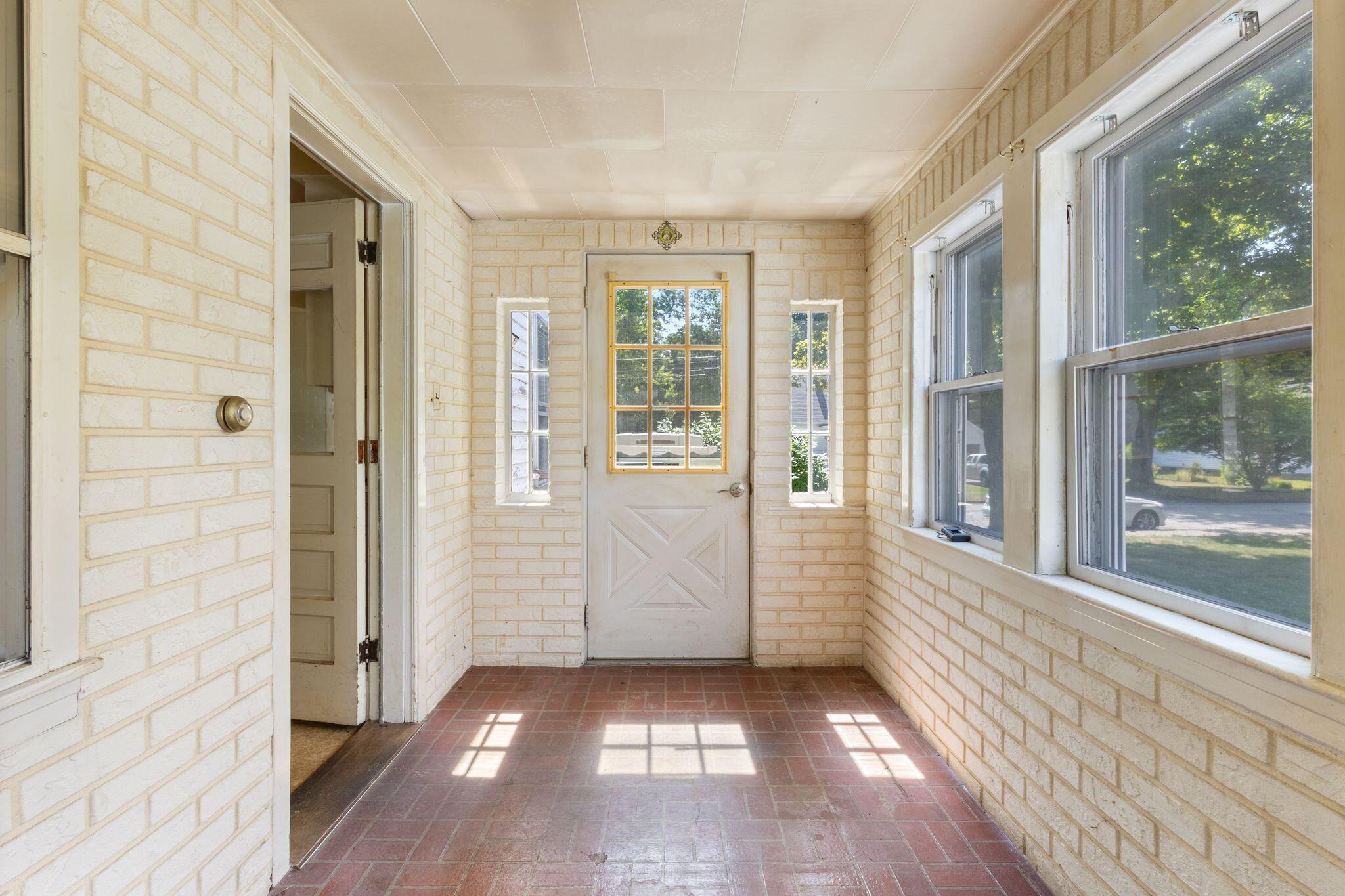 18 Westmore Avenue Property Photo 6
