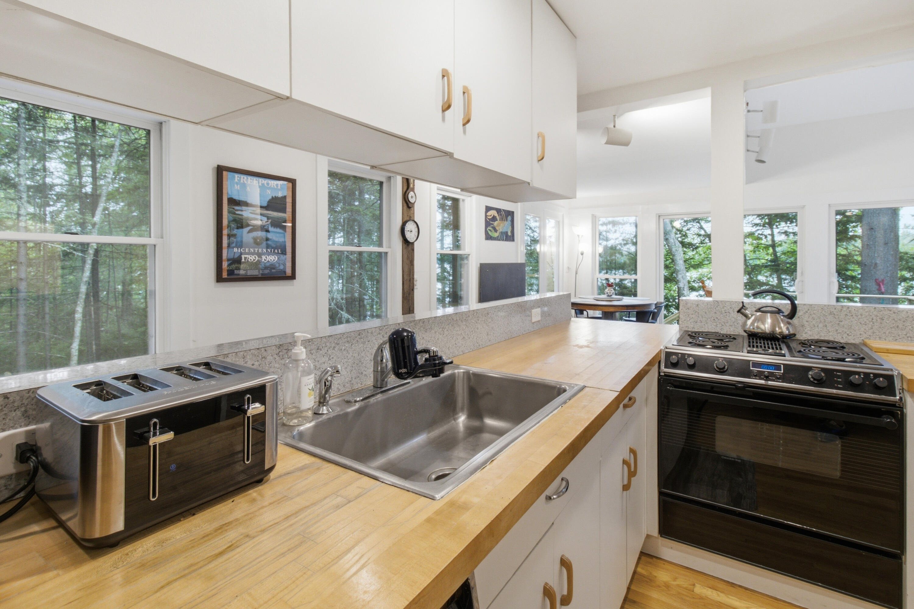 91 Shore Drive Property Photo 16