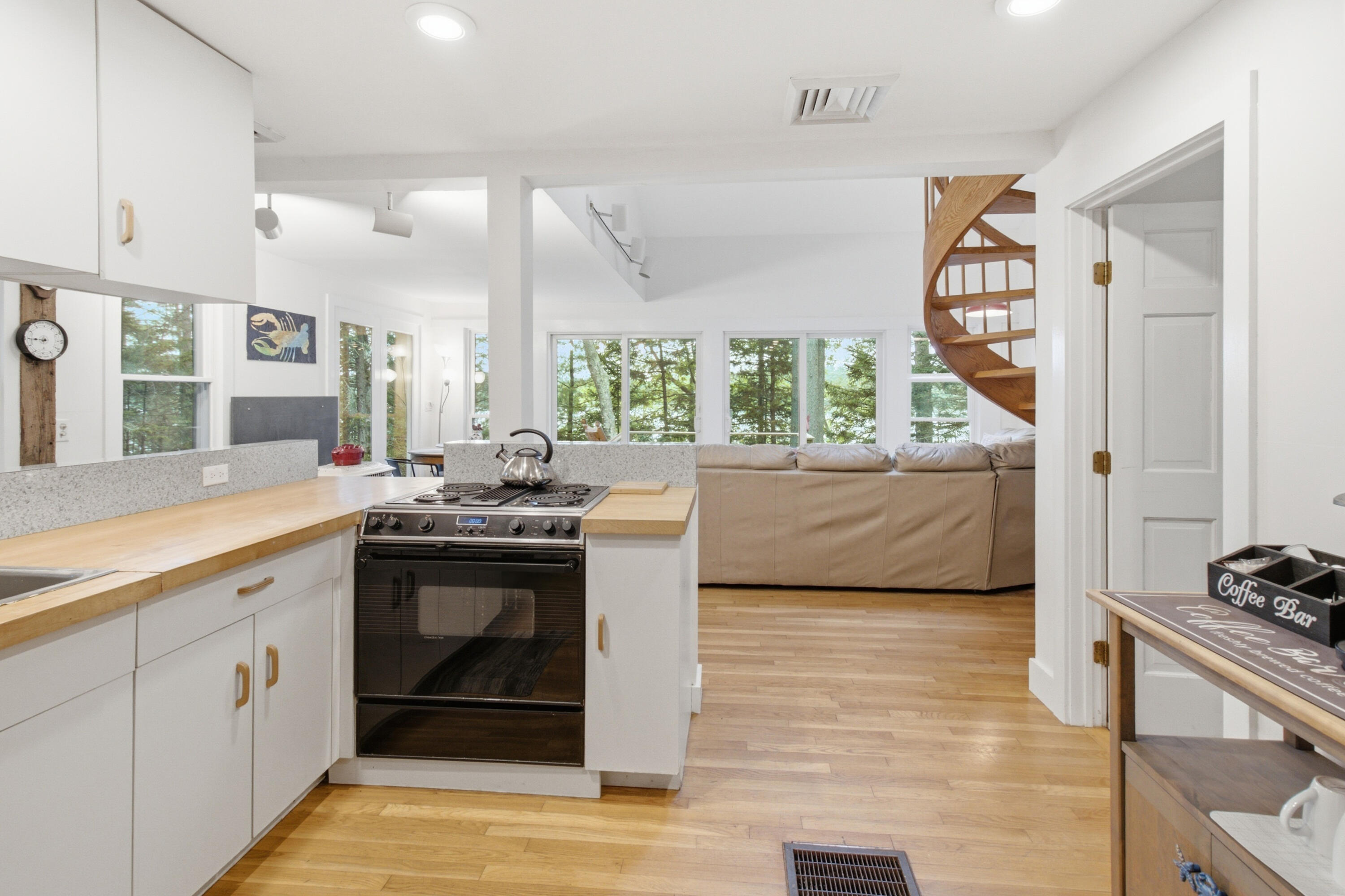 91 Shore Drive Property Photo 19