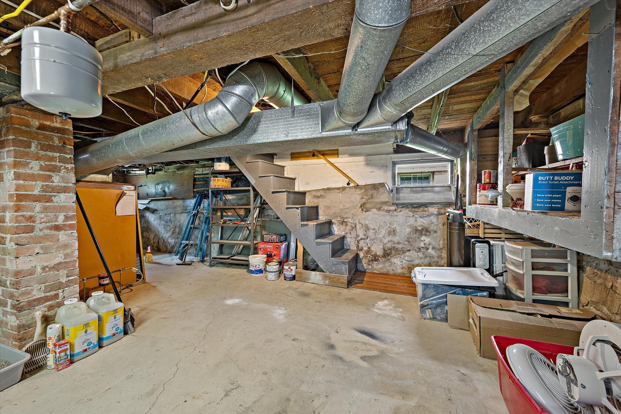 340 Grove Street Property Photo 20