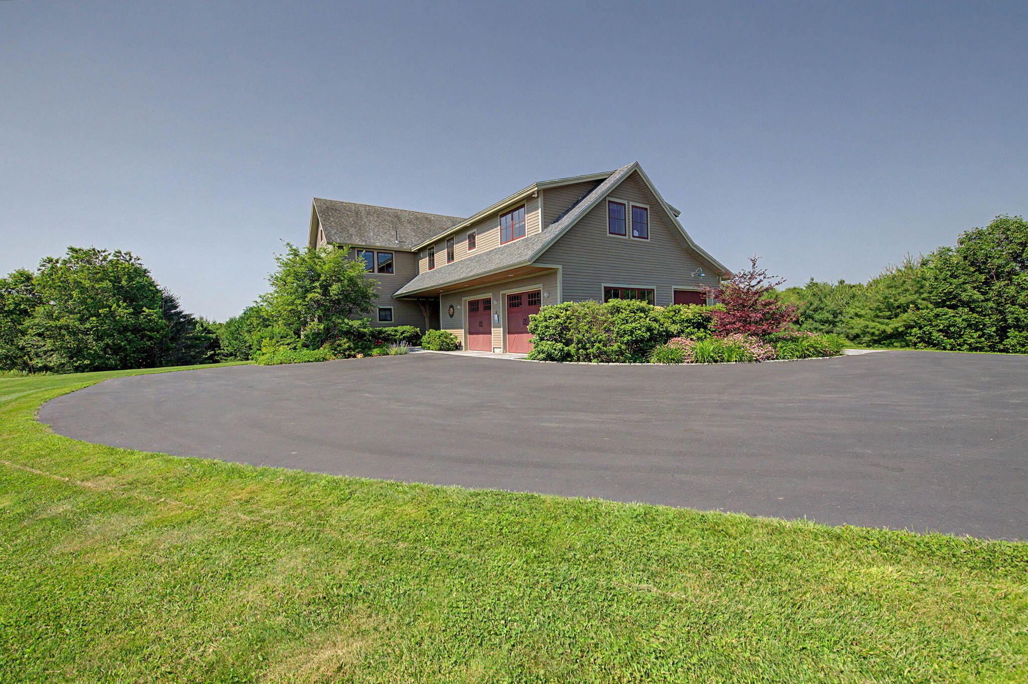 156 Barstow Road Property Photo 9