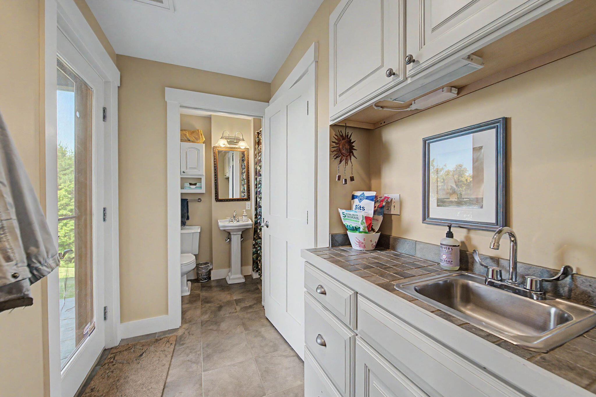156 Barstow Road Property Photo 15