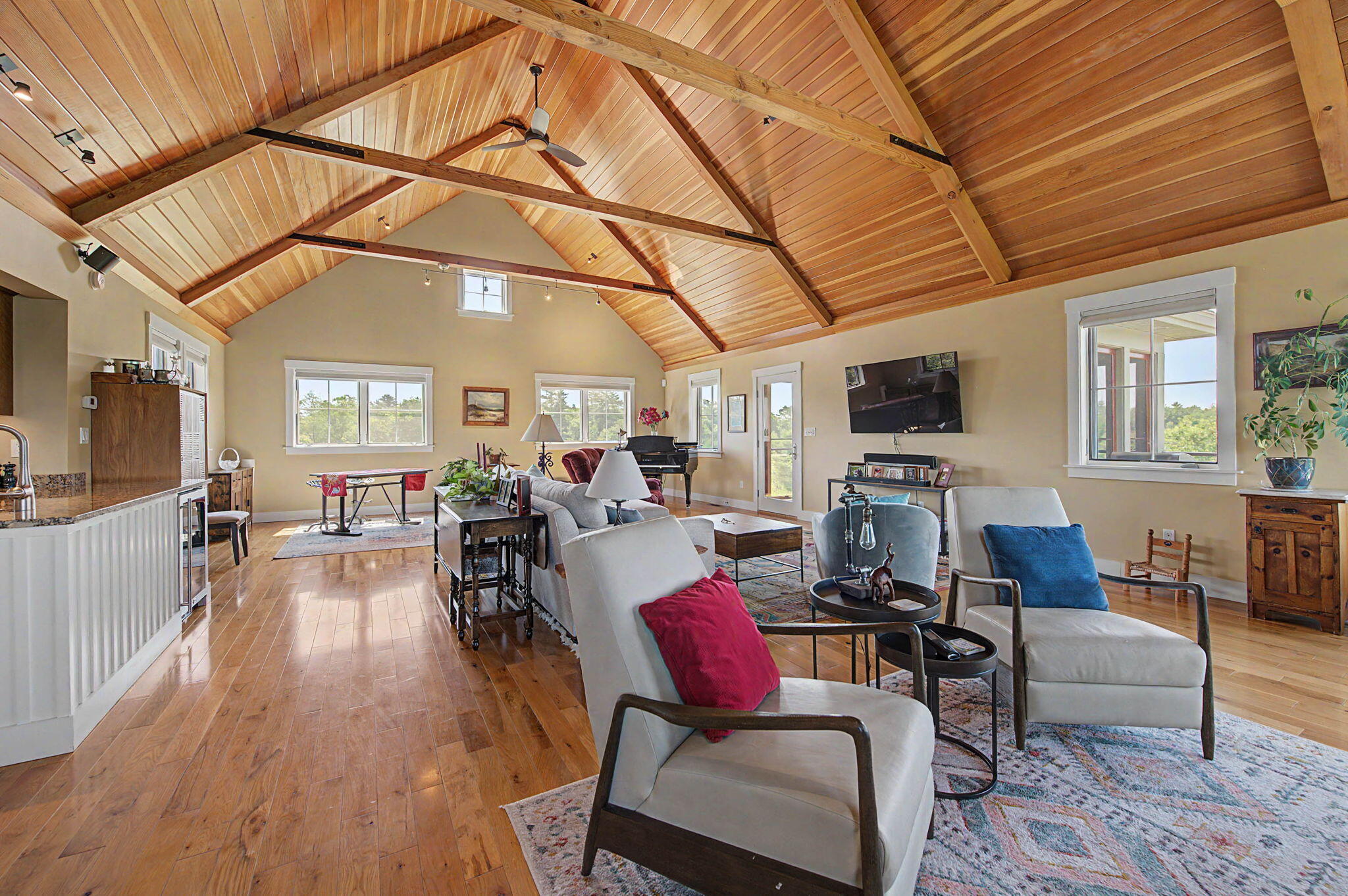 156 Barstow Road Property Photo 33