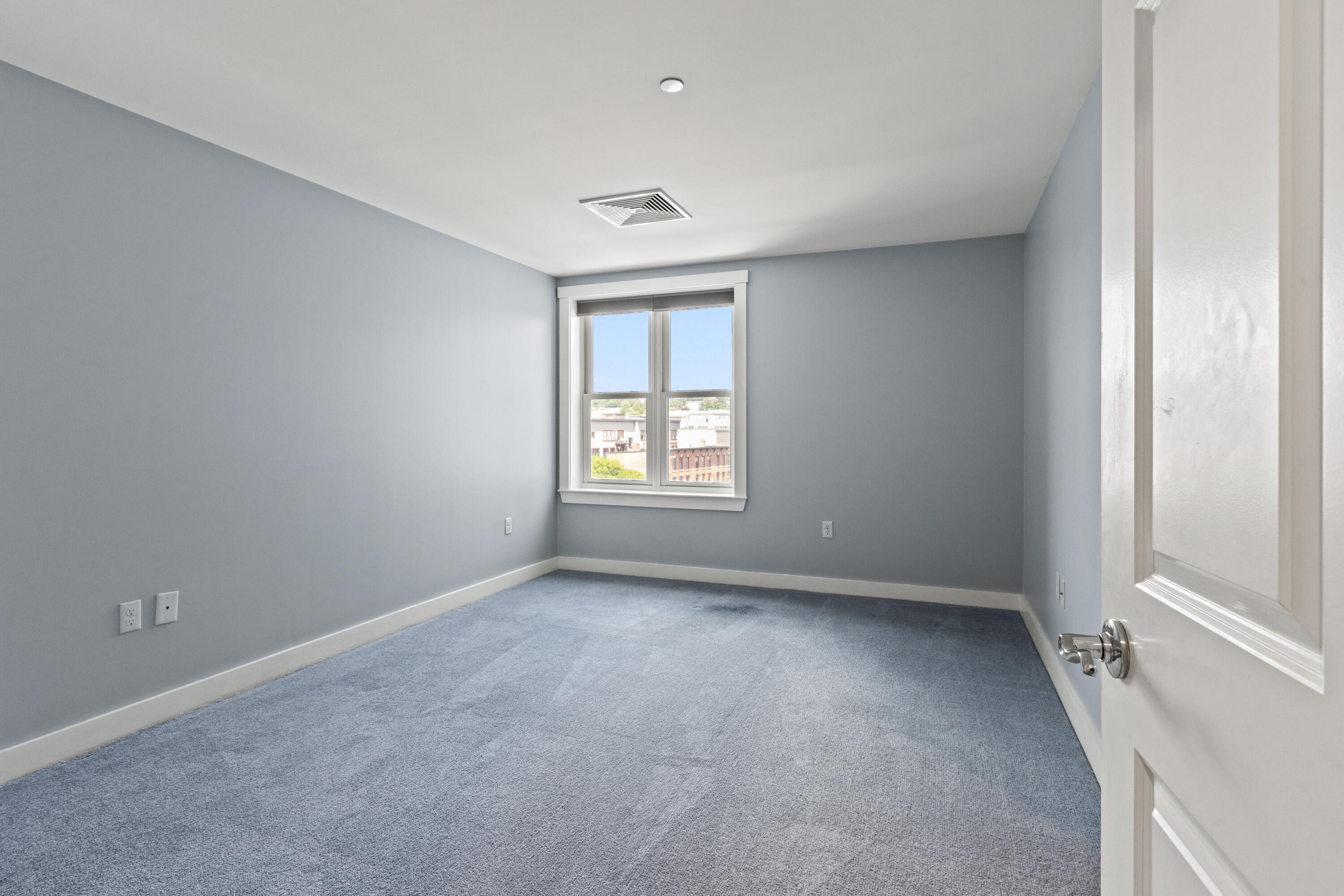 207 Fore Street 10 Property Photo 17
