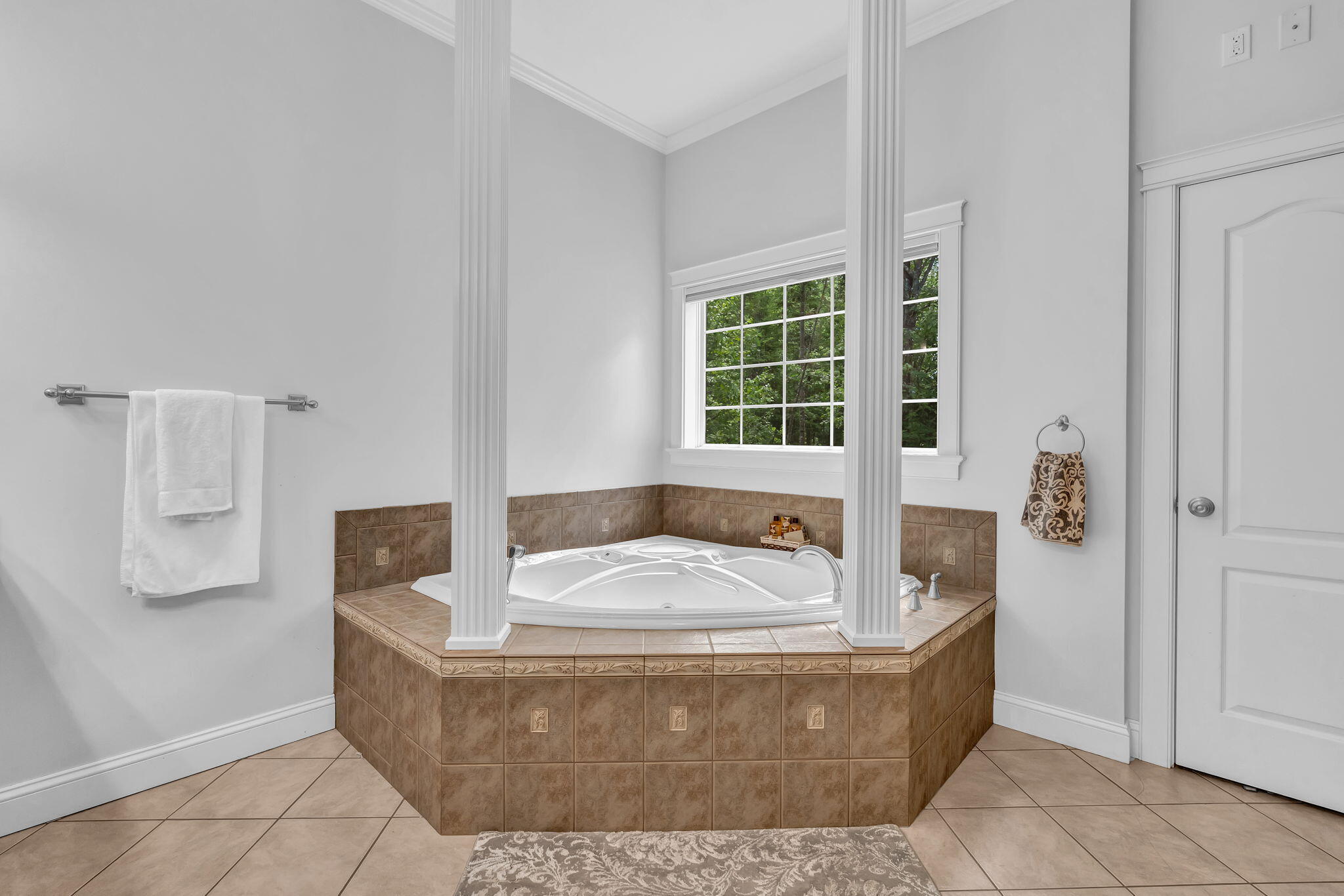 79 Skyline Road Property Photo 40