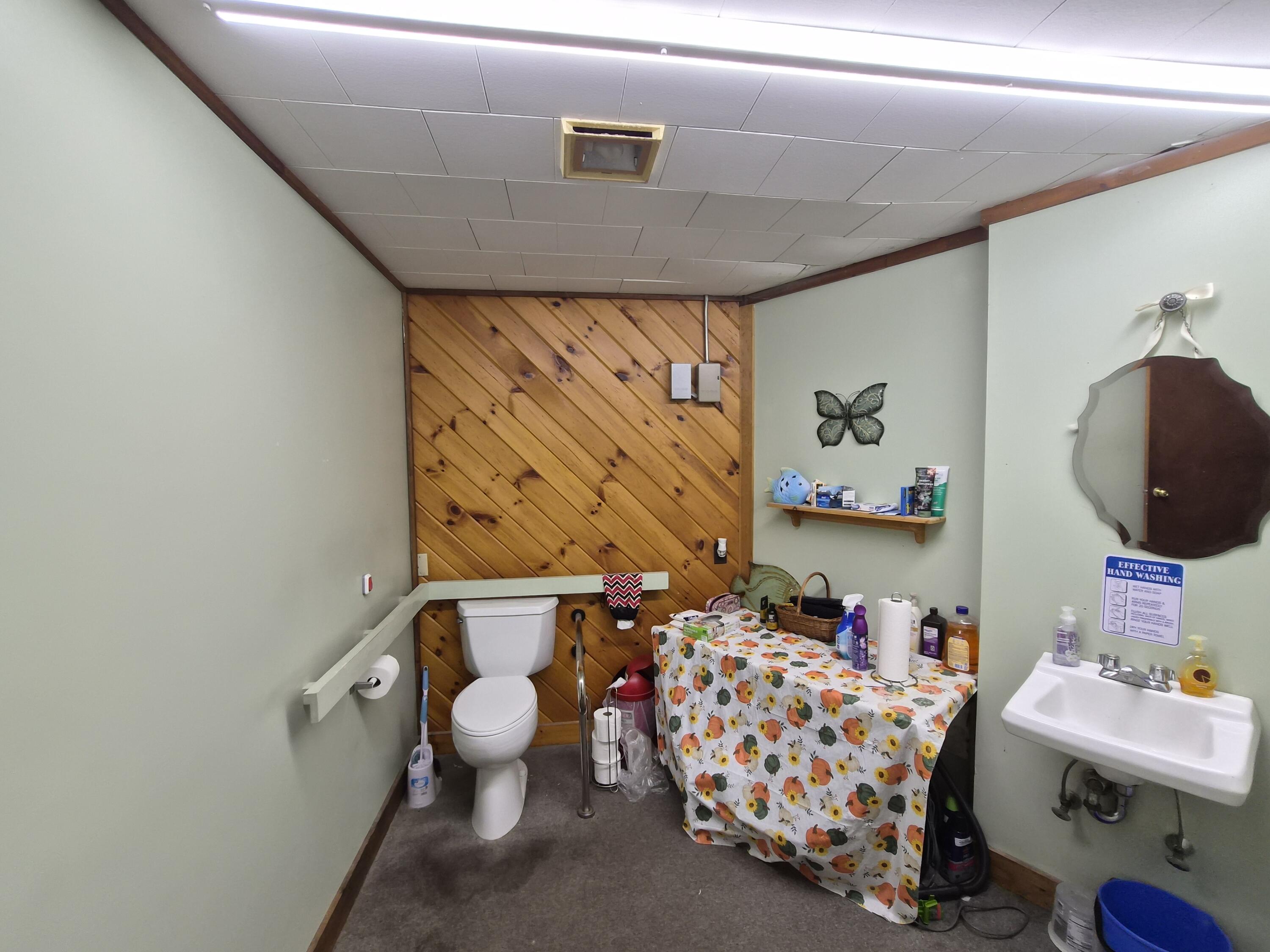 860 Us Route 2 E Property Photo 15