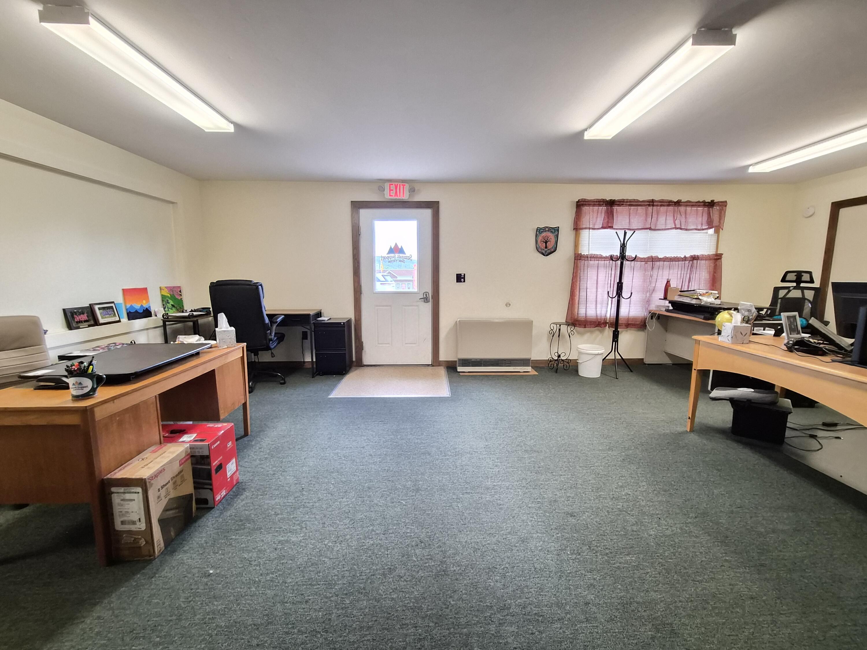 860 Us Route 2 E Property Photo 19
