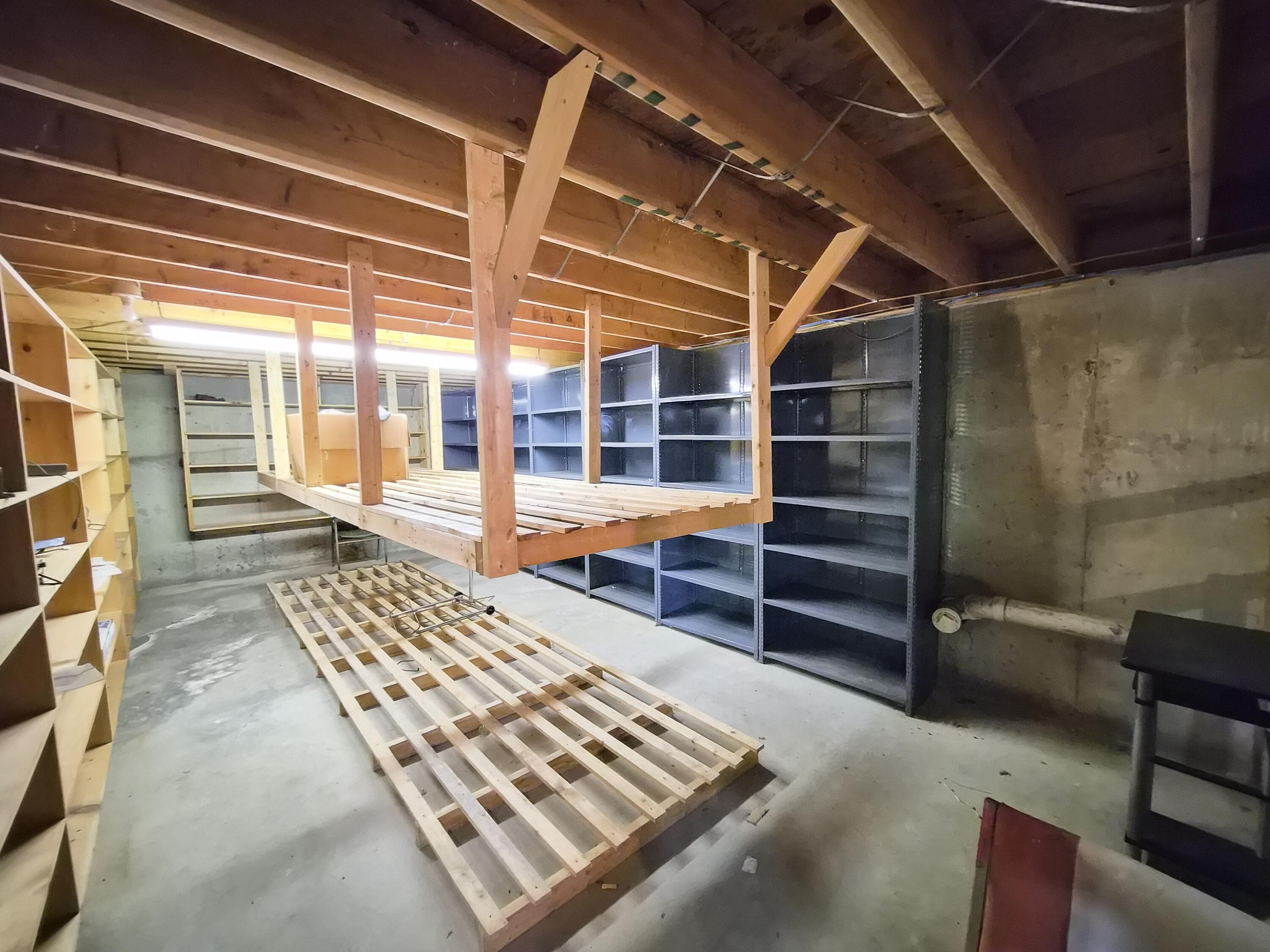 860 Us Route 2 E Property Photo 51