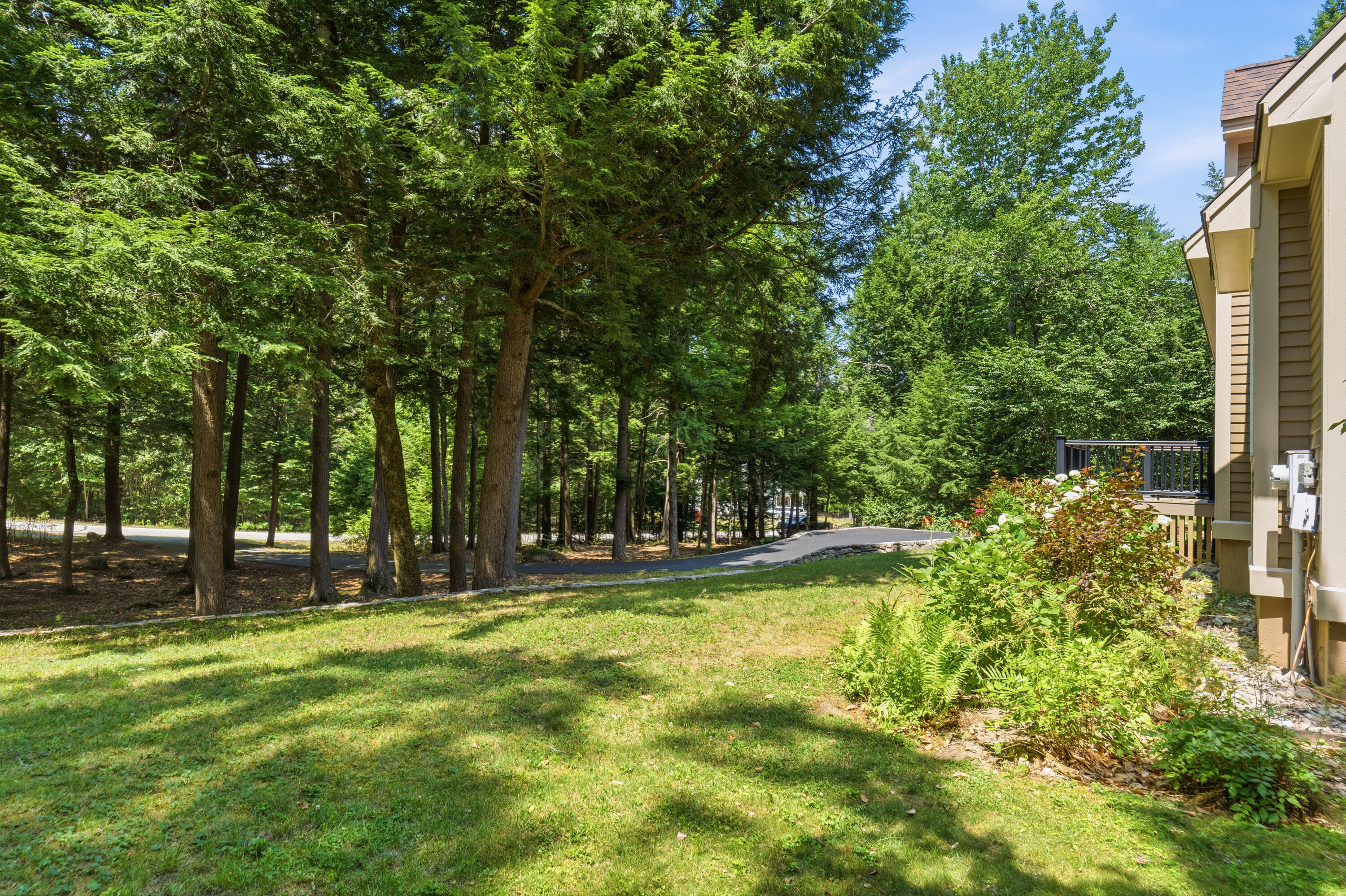 66 Rolling Hill Drive Property Photo 19