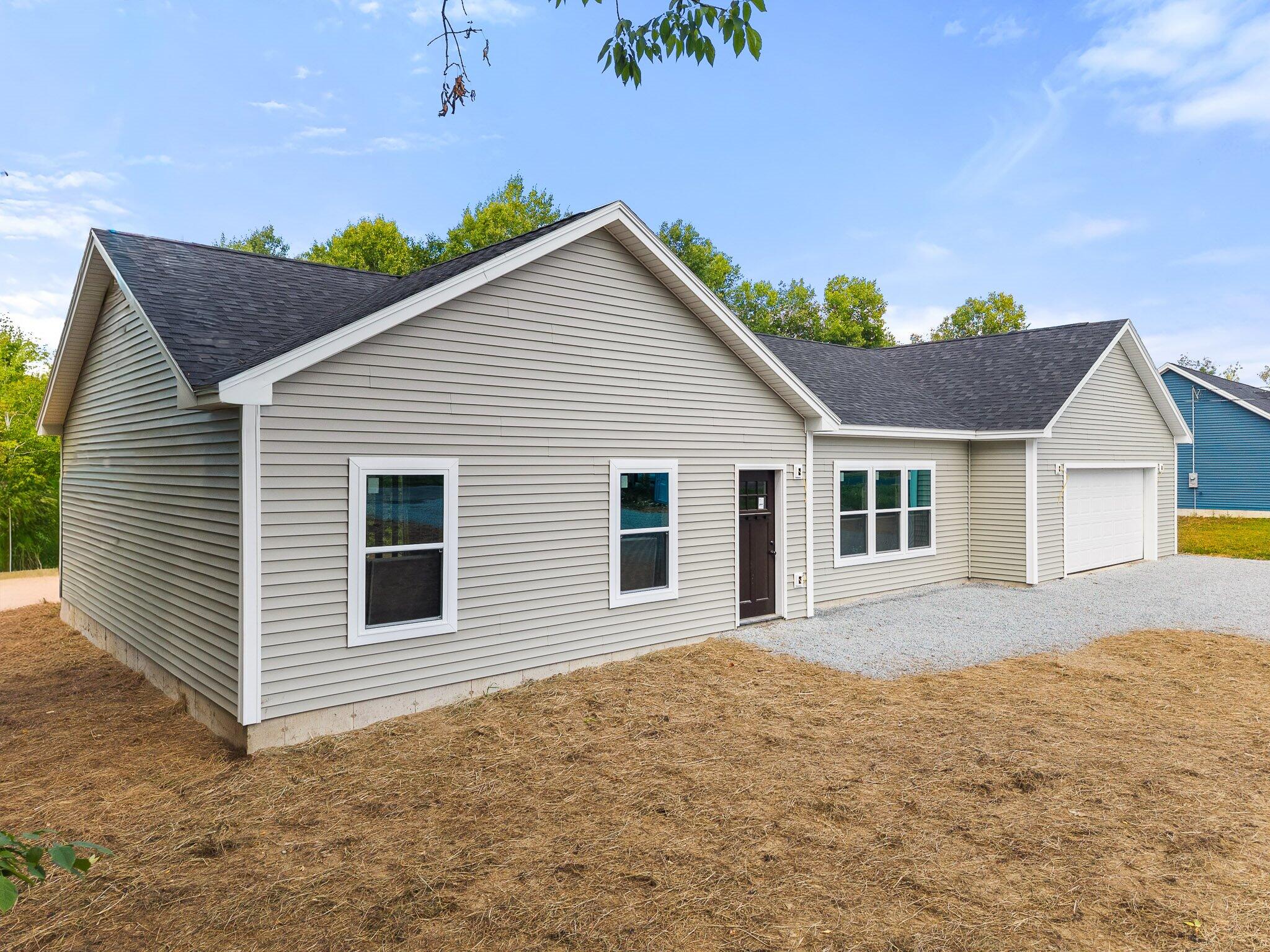 103 Union Street Property Photo 1