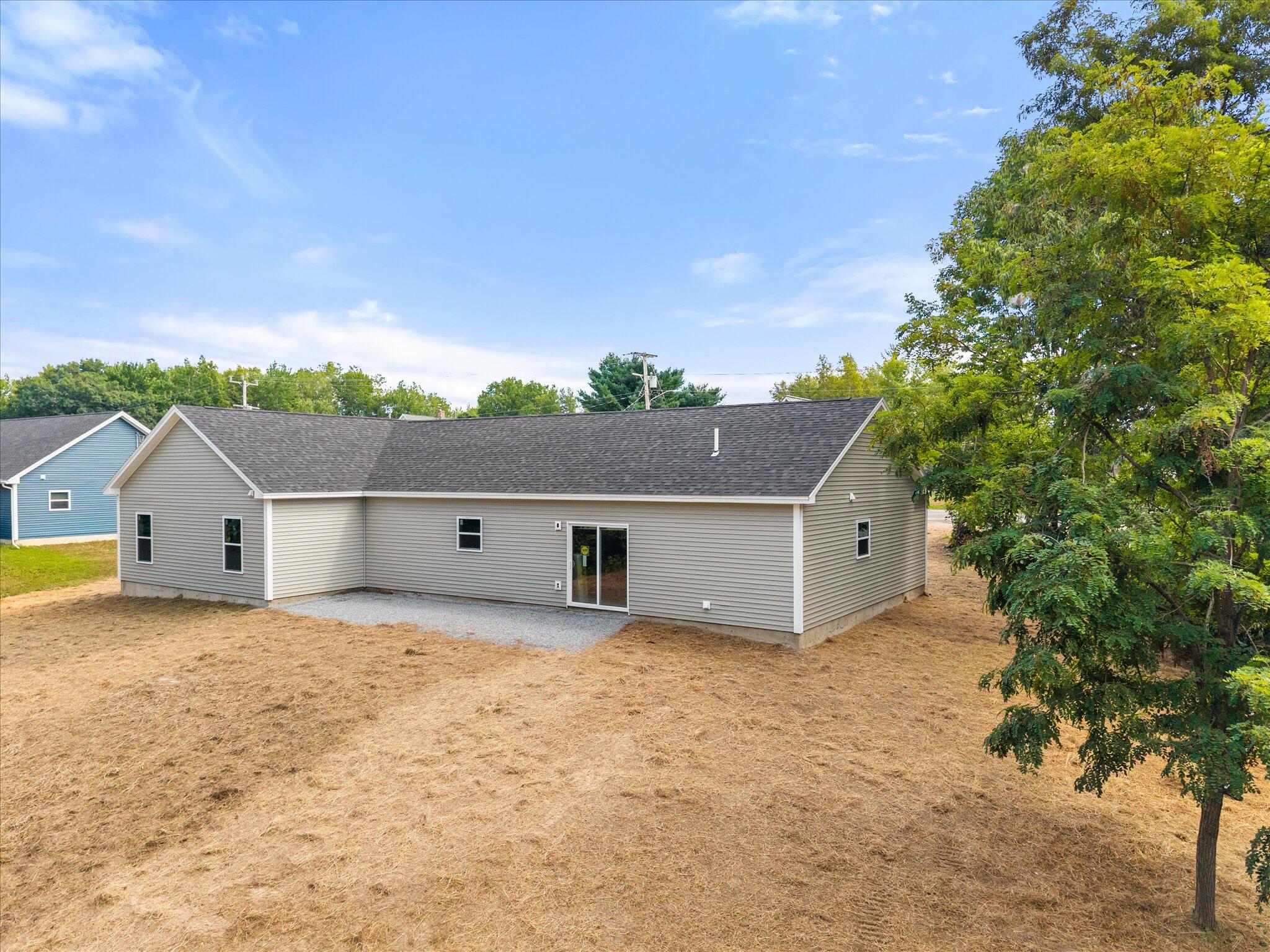 103 Union Street Property Photo 6