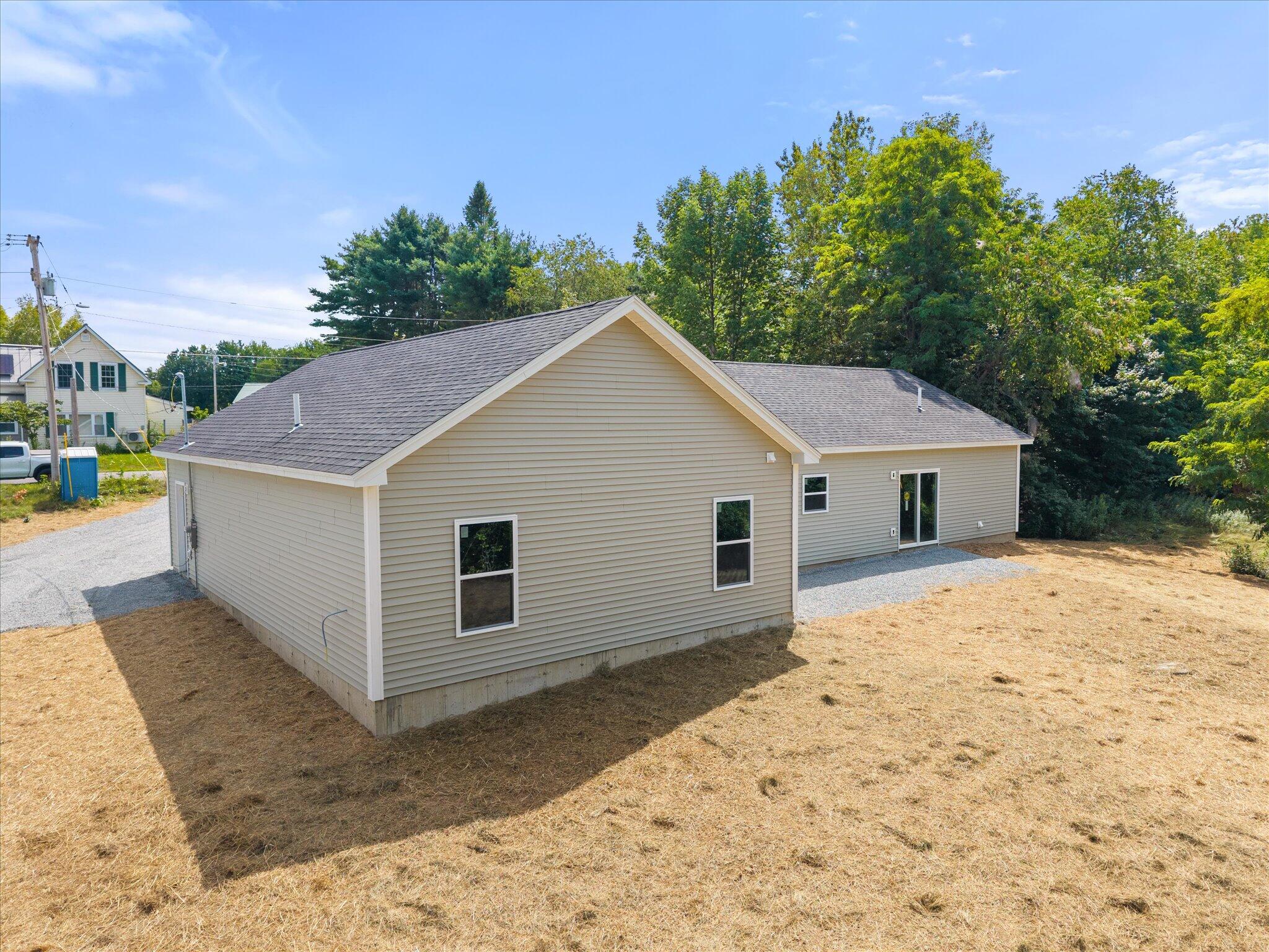 103 Union Street Property Photo 8