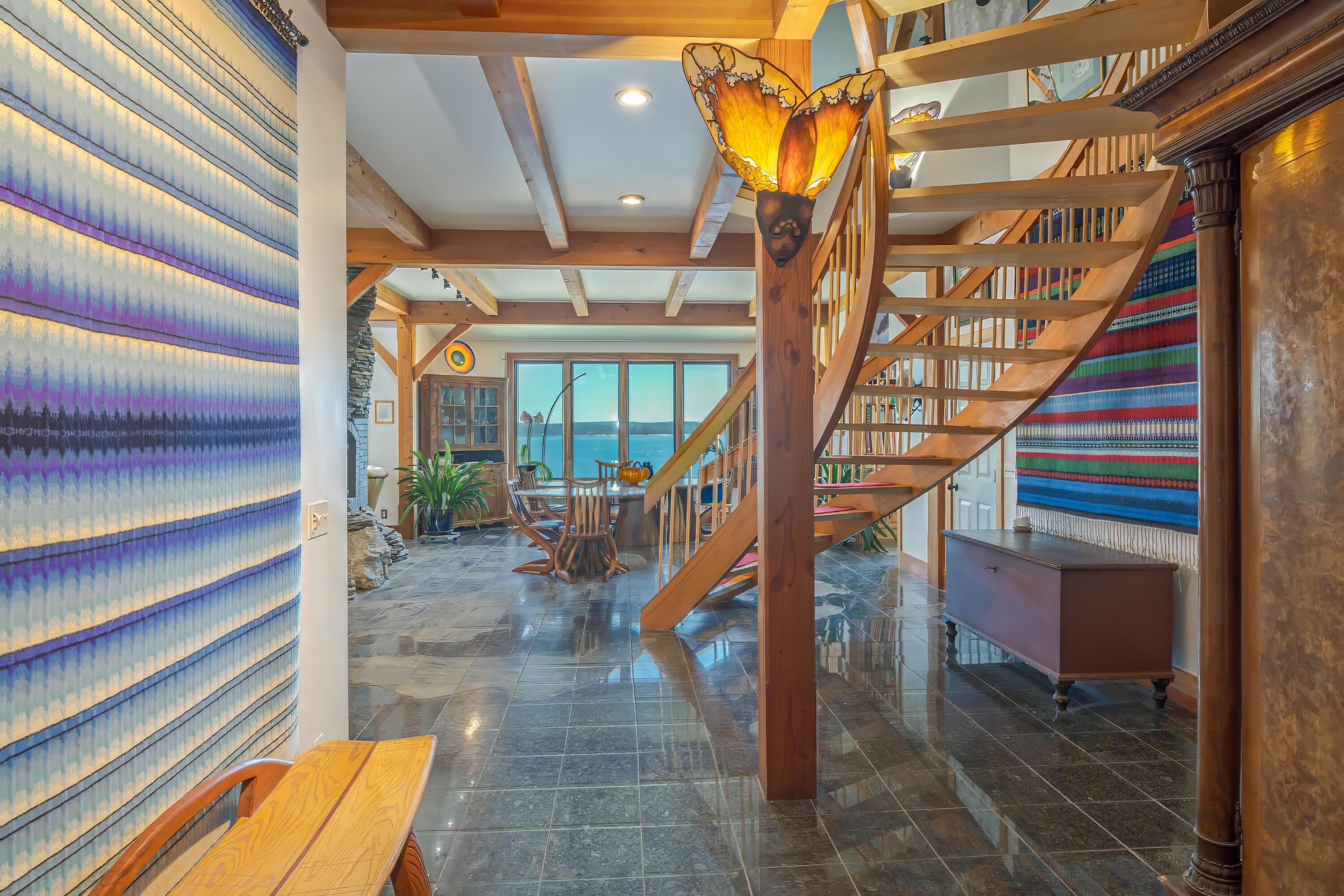 360 Red Point Road Property Photo 12