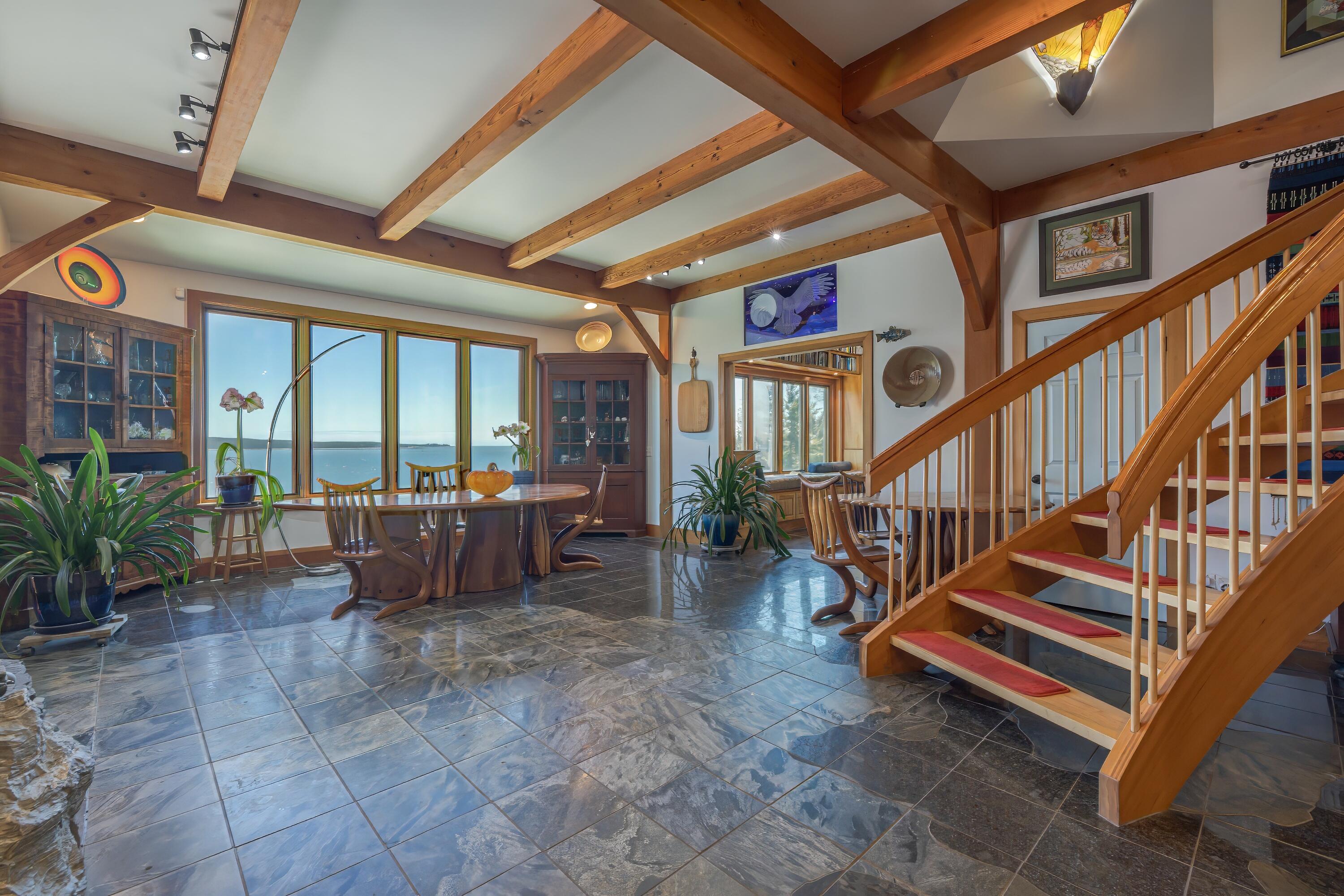 360 Red Point Road Property Photo 13