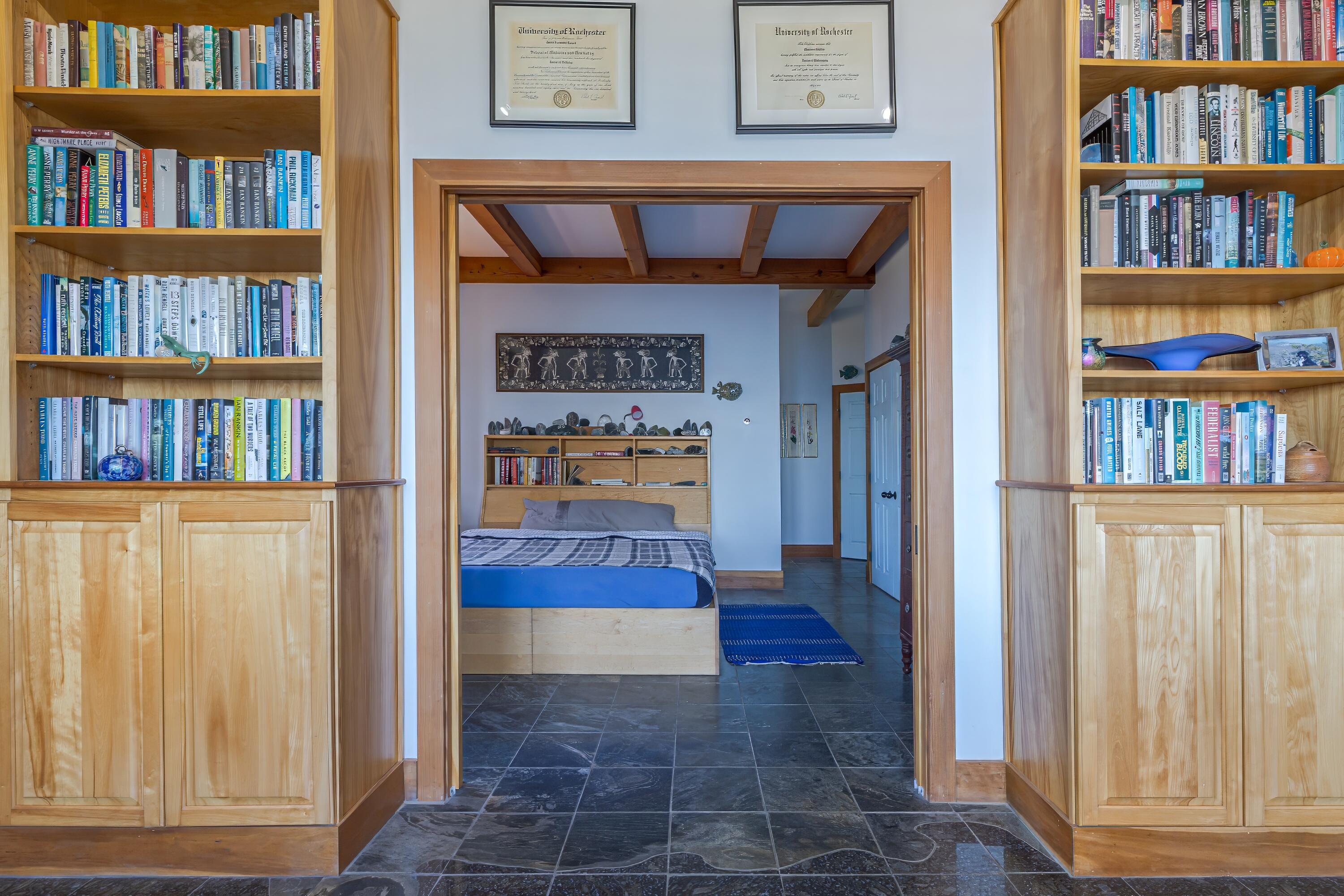 360 Red Point Road Property Photo 21