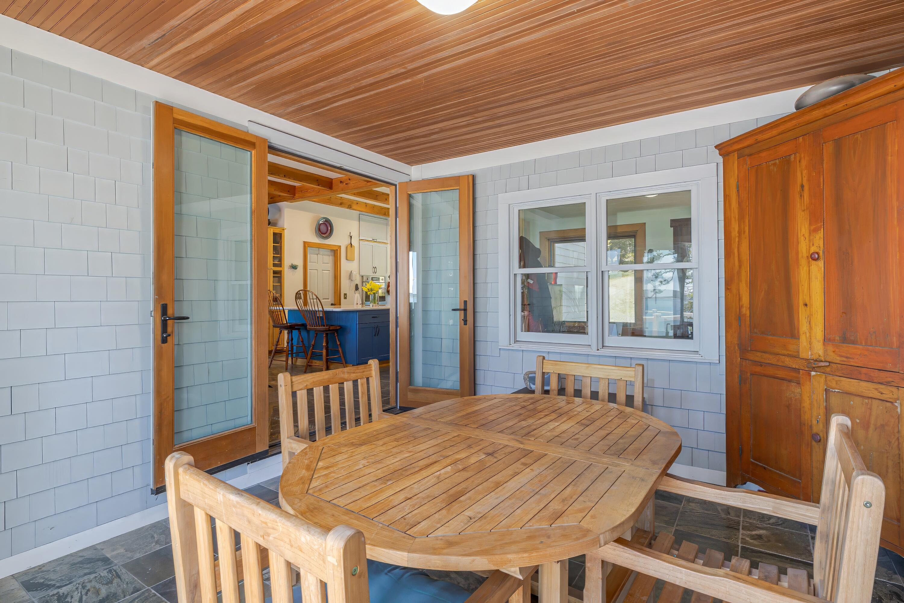 360 Red Point Road Property Photo 36