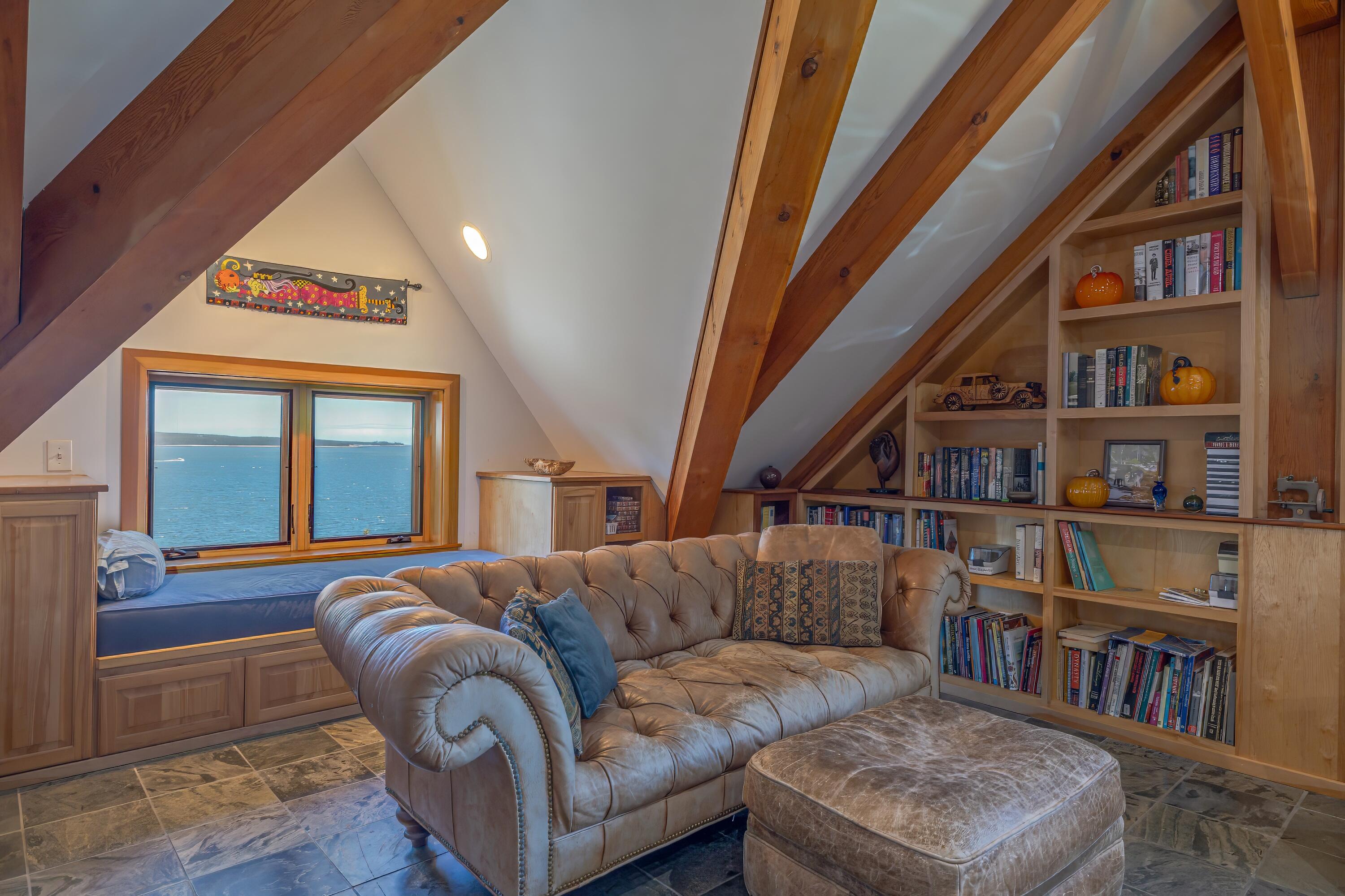 360 Red Point Road Property Photo 63