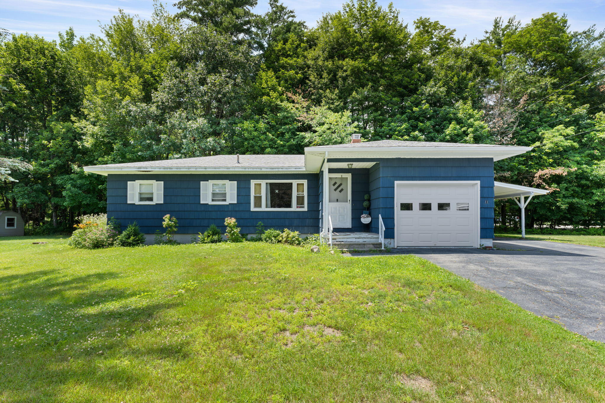 11 Arbor Drive Property Photo 1