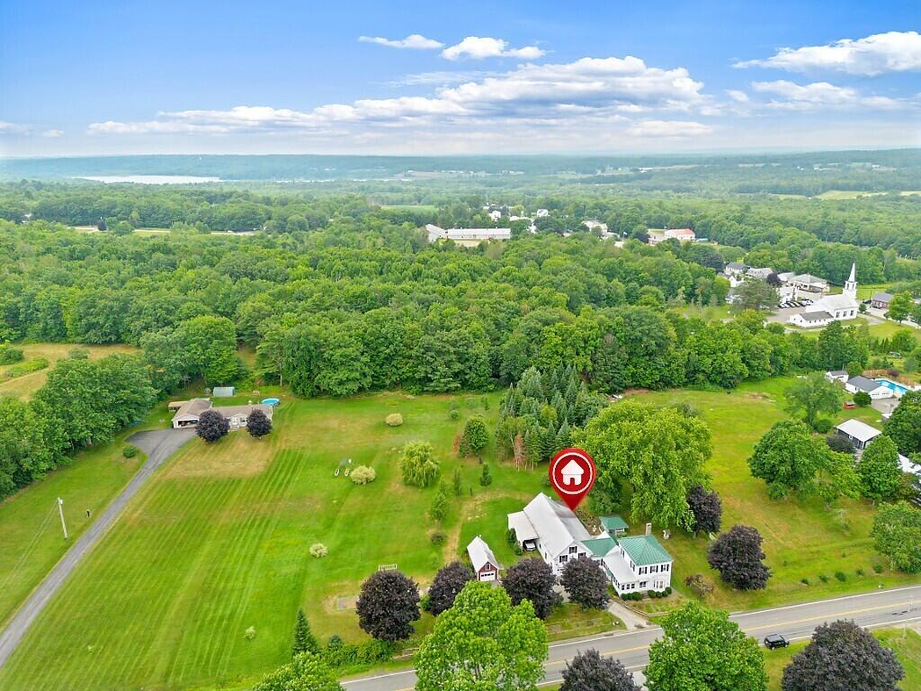 31 Hussey Road Property Photo 1