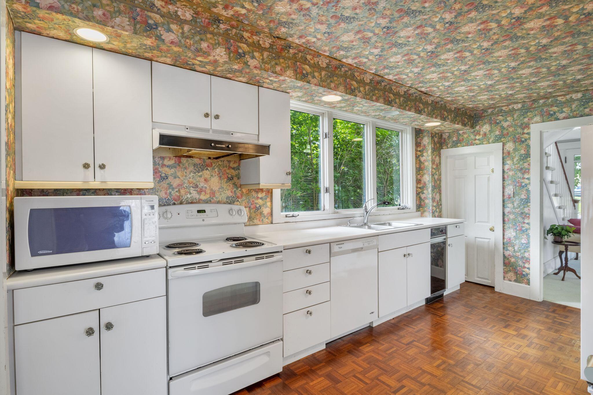 404 Ocean Street Property Photo 20