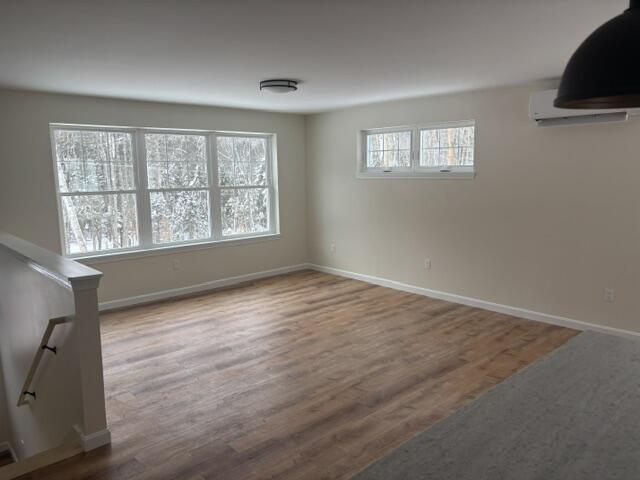 54 Jessica Way Property Photo 5