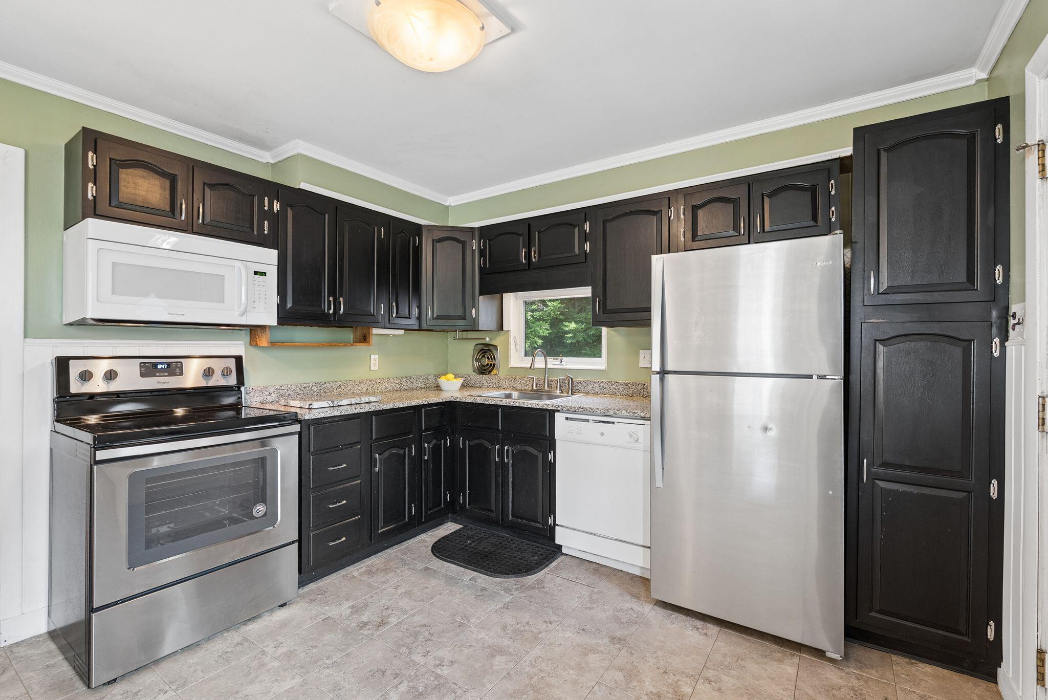 47 Highland Avenue Property Photo 10