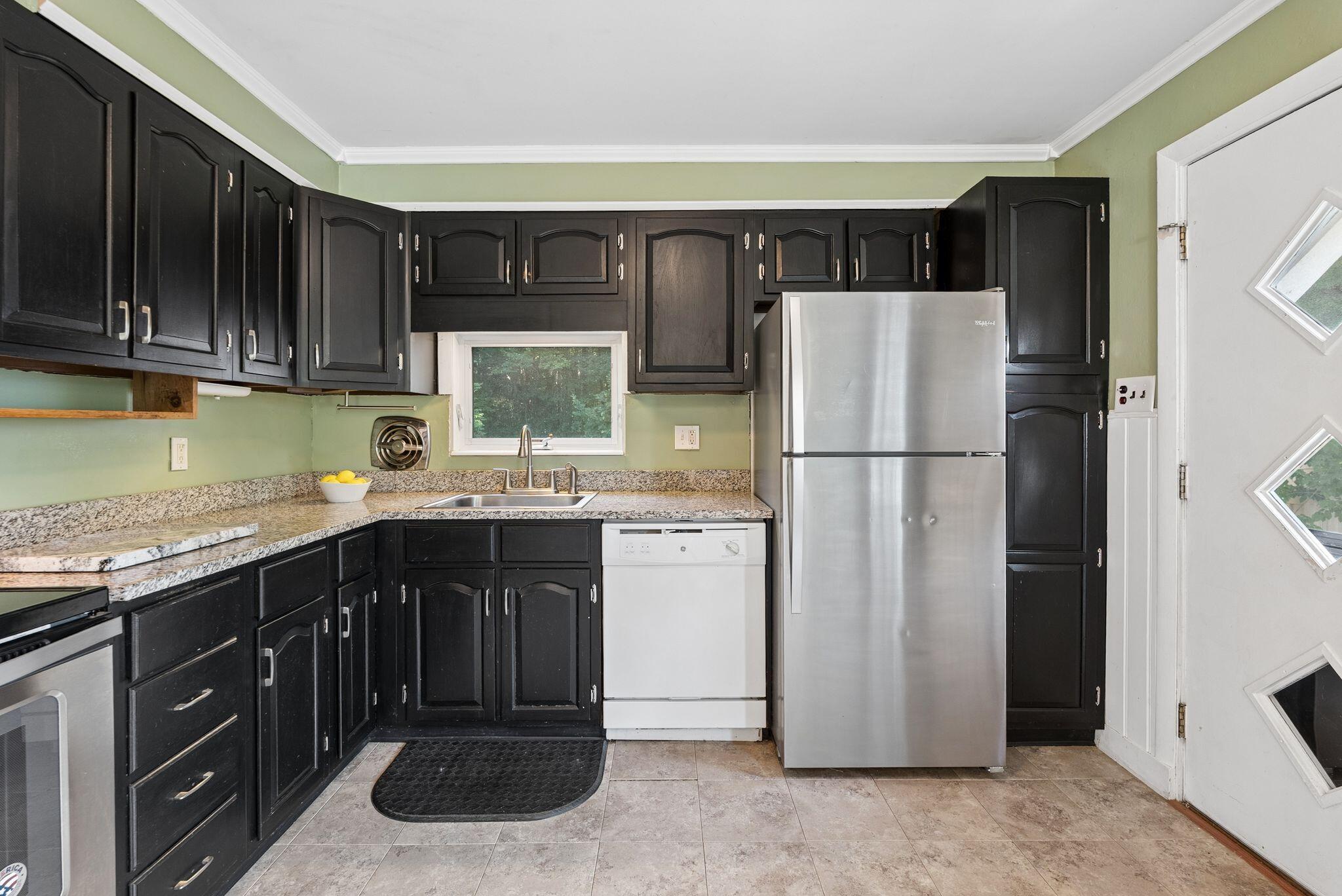 47 Highland Avenue Property Photo 12