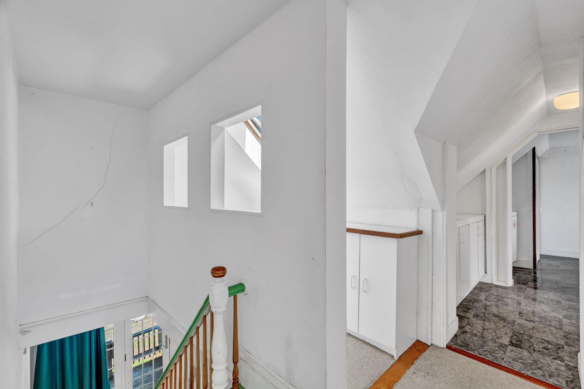 6 Snowhill Lane Property Photo 27