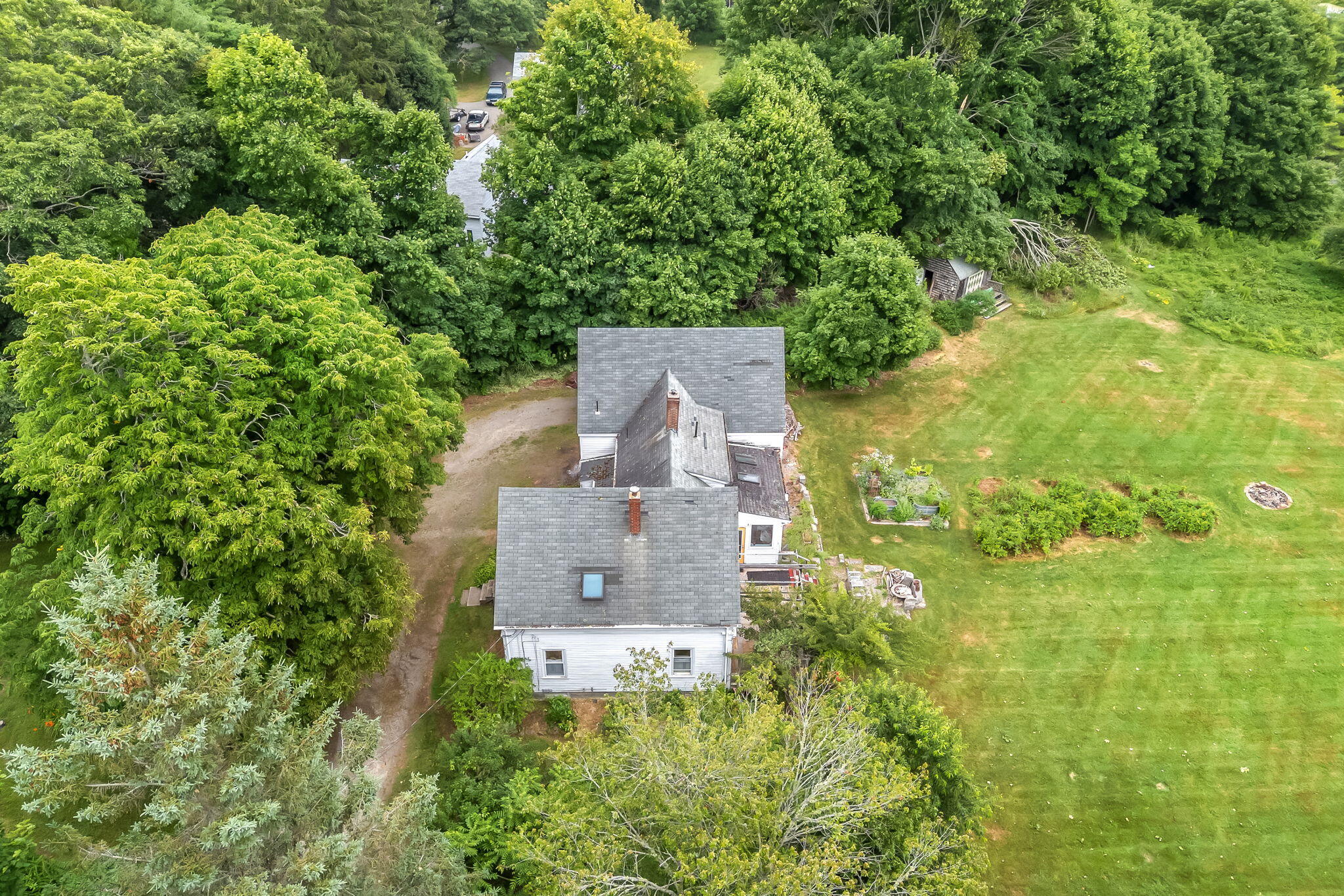 6 Snowhill Lane Property Photo 58
