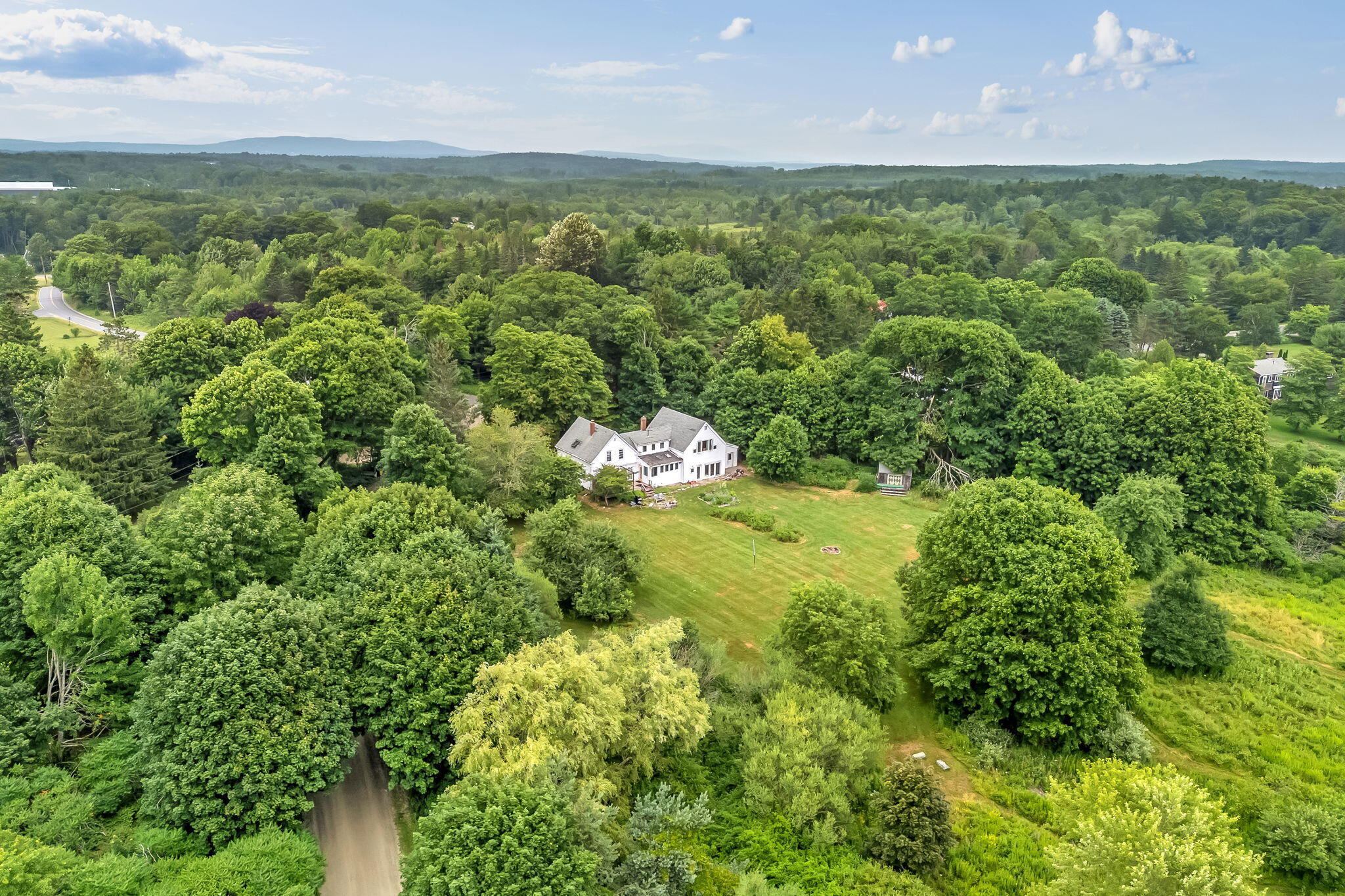 6 Snowhill Lane Property Photo 64