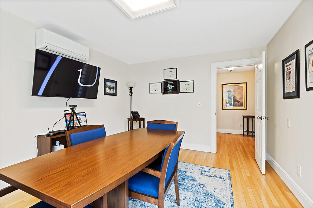 129 Silver Street Property Photo 26