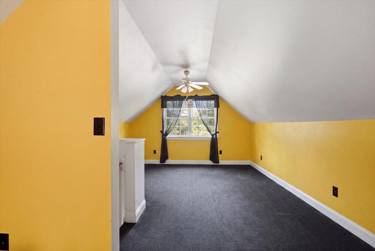 37 Golden Ridge Road Property Photo 34