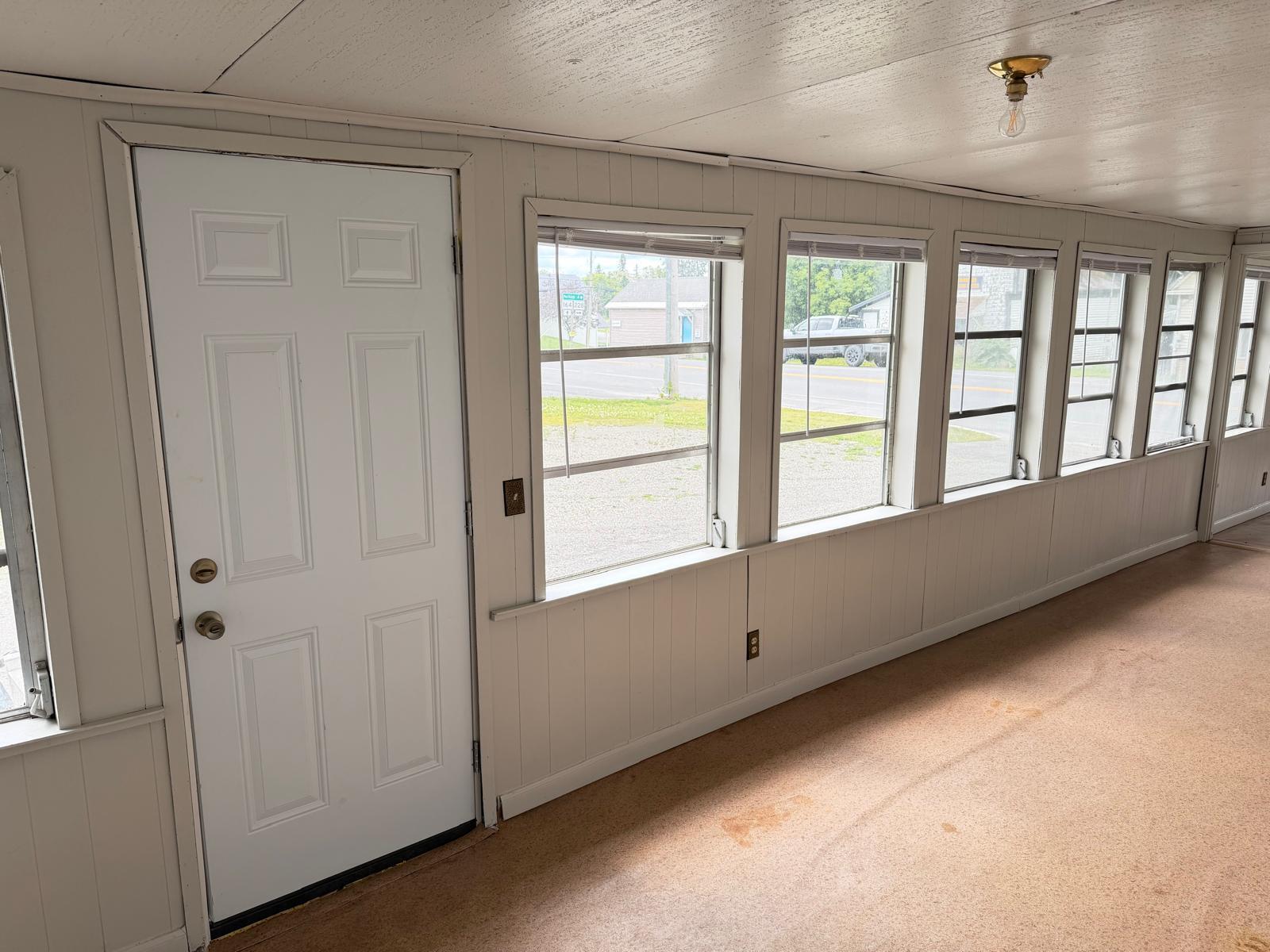 1299 Main Street Property Photo 7