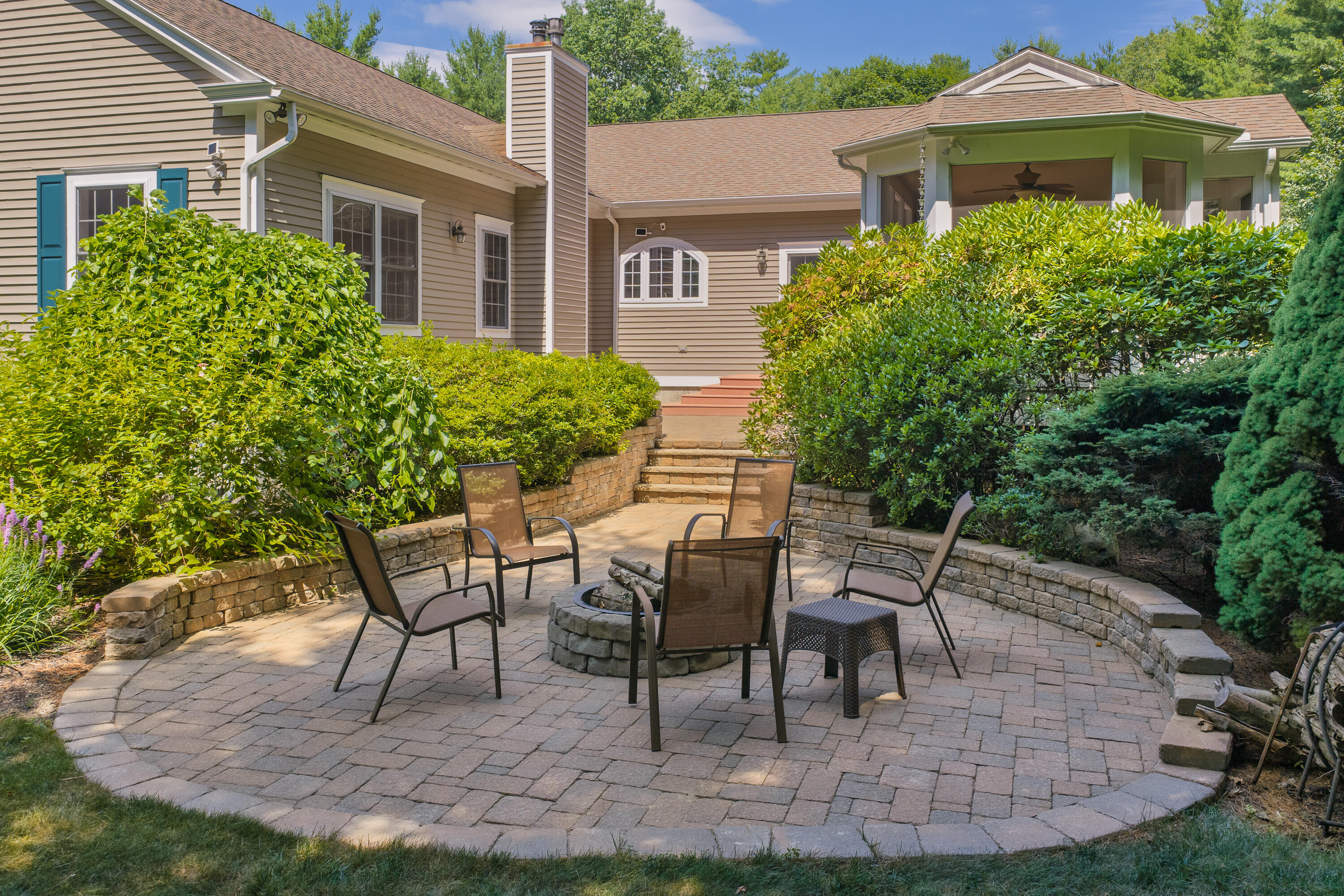 7 Moses Lane Property Photo 10