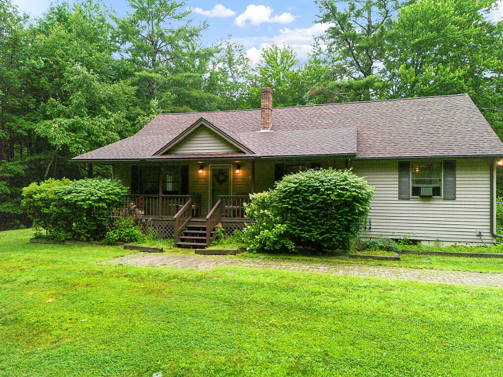 279 Dunn Road Property Photo 1