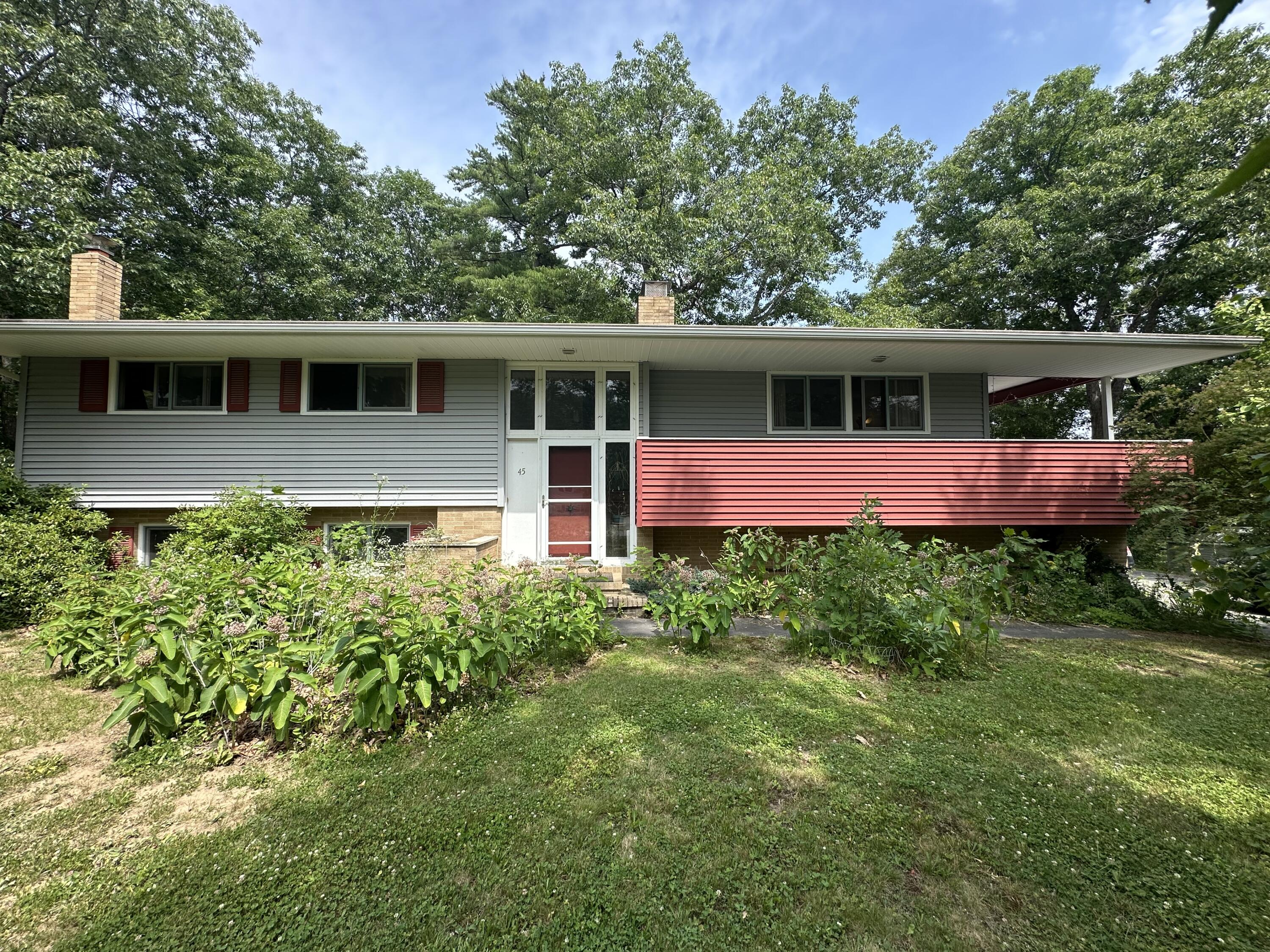 45 Sewall Drive Property Photo 1