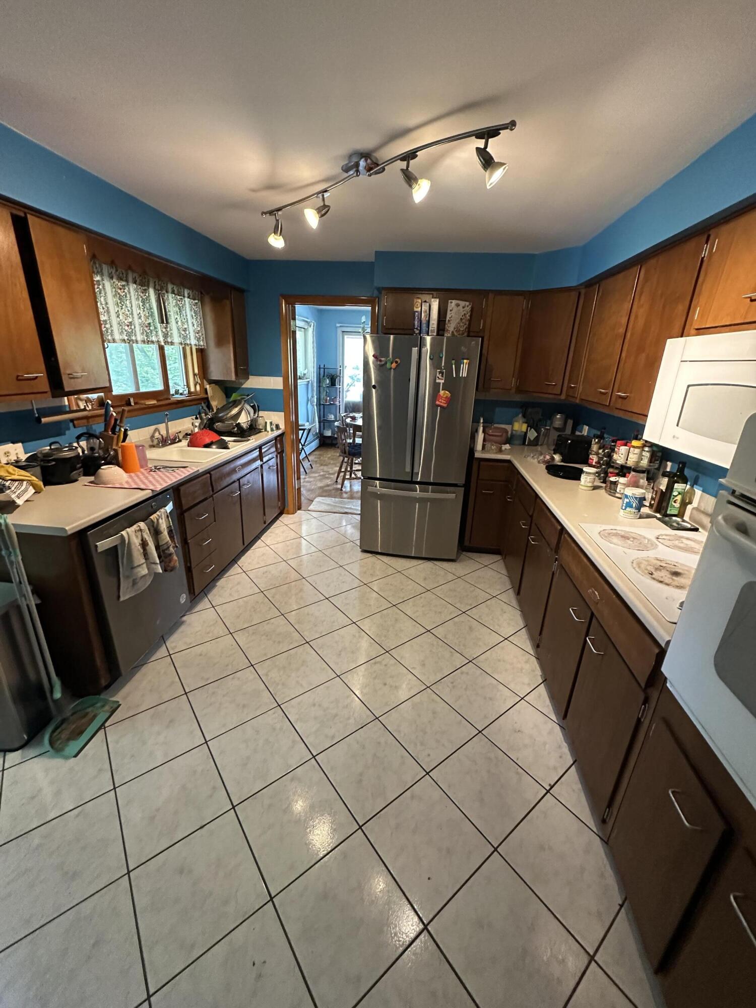 45 Sewall Drive Property Photo 7
