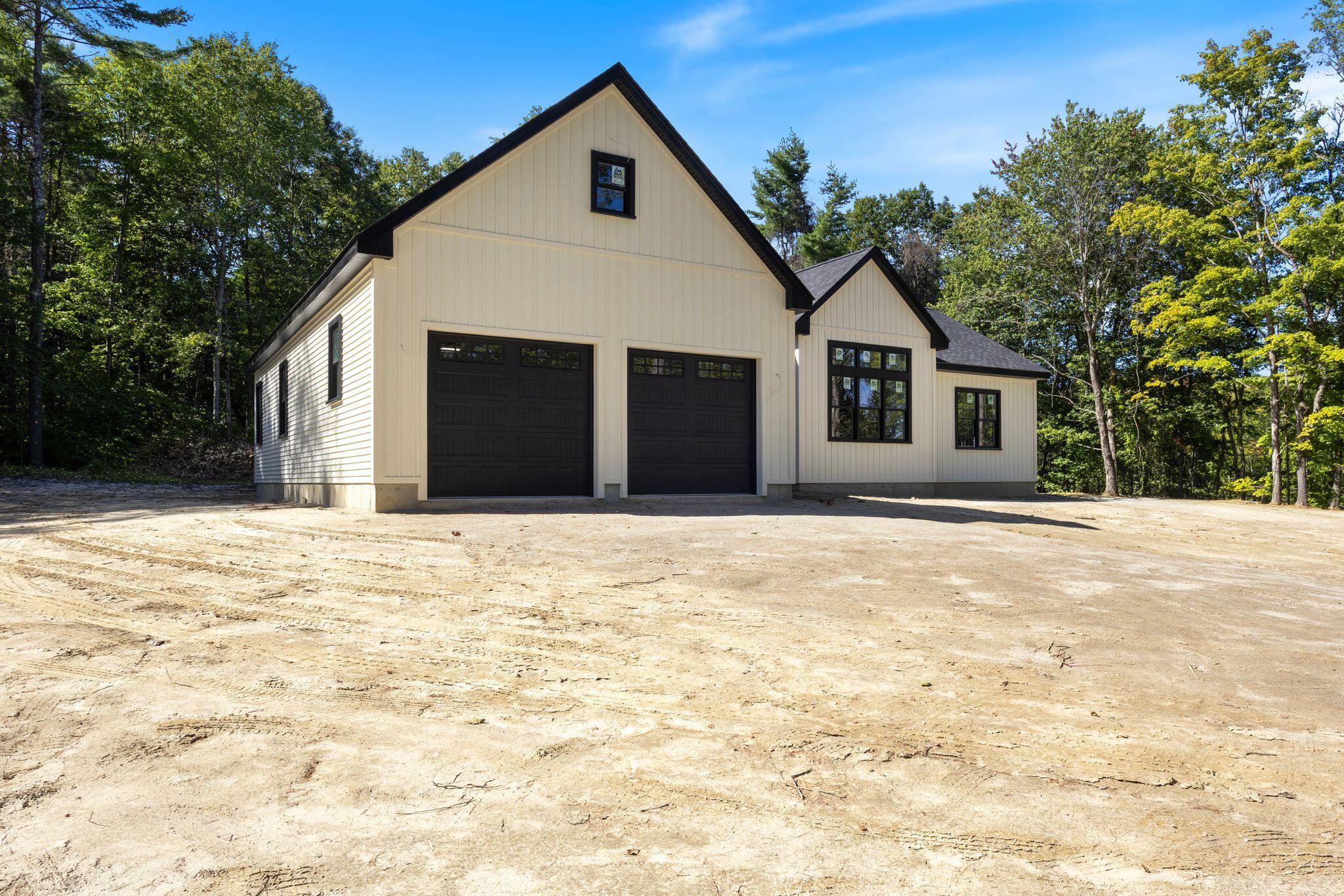 12 Middle Jam Road Property Photo 2