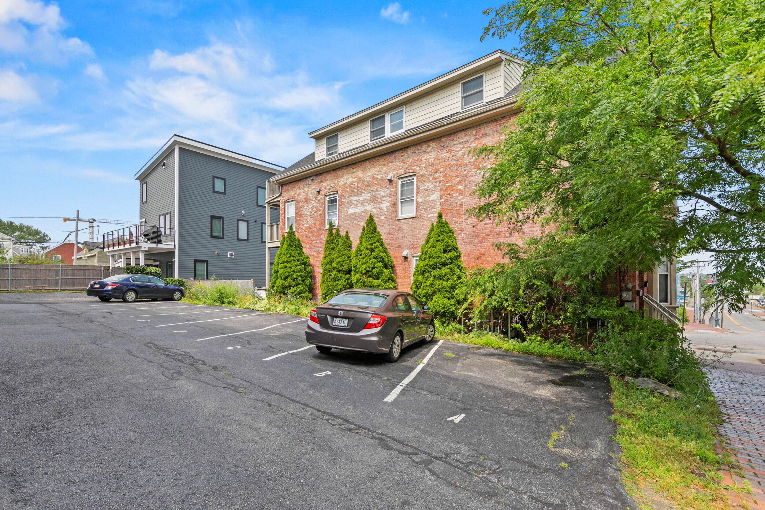 164 Pearl Street B Property Photo 29