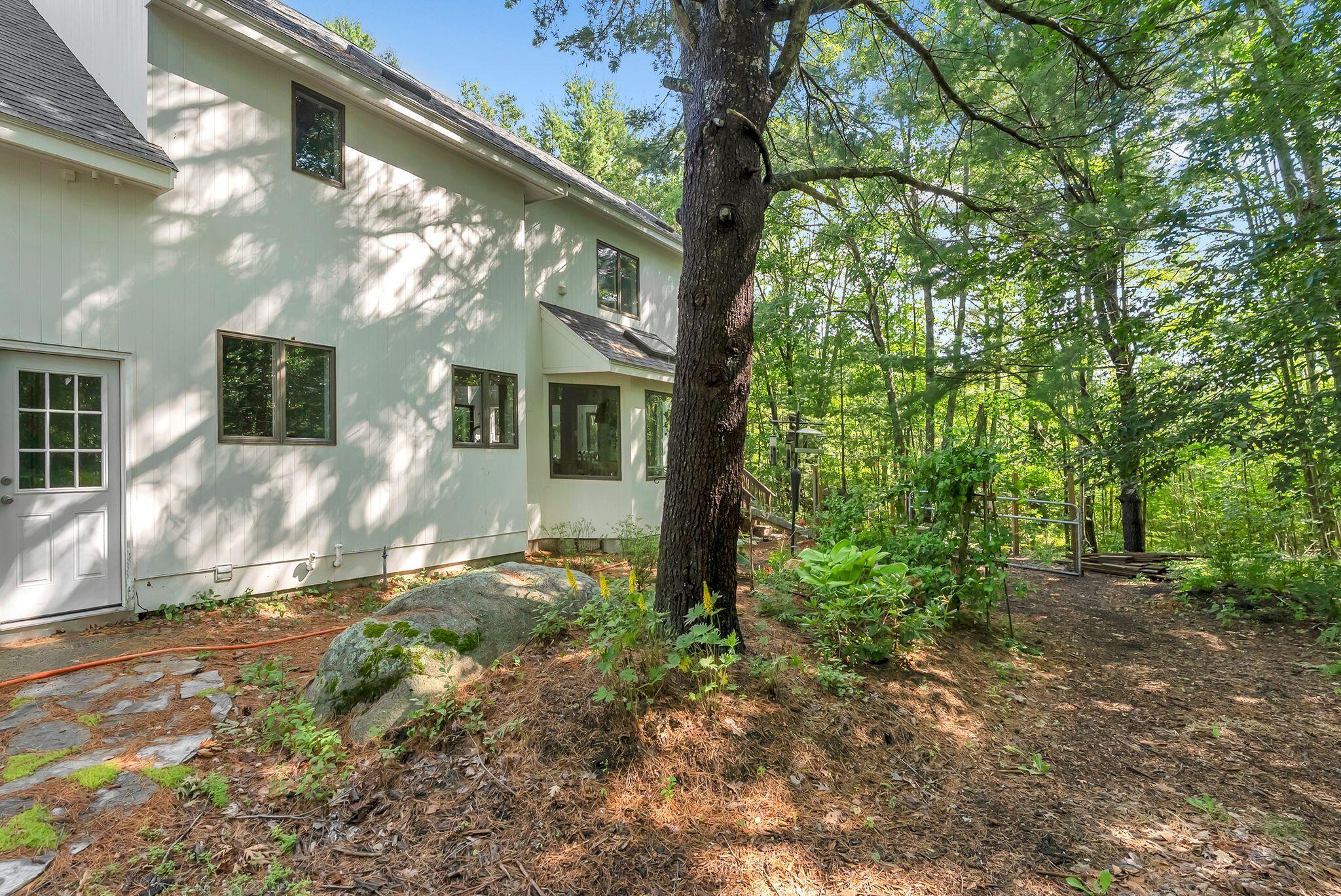 30 Moose Rocks Road Property Photo 9
