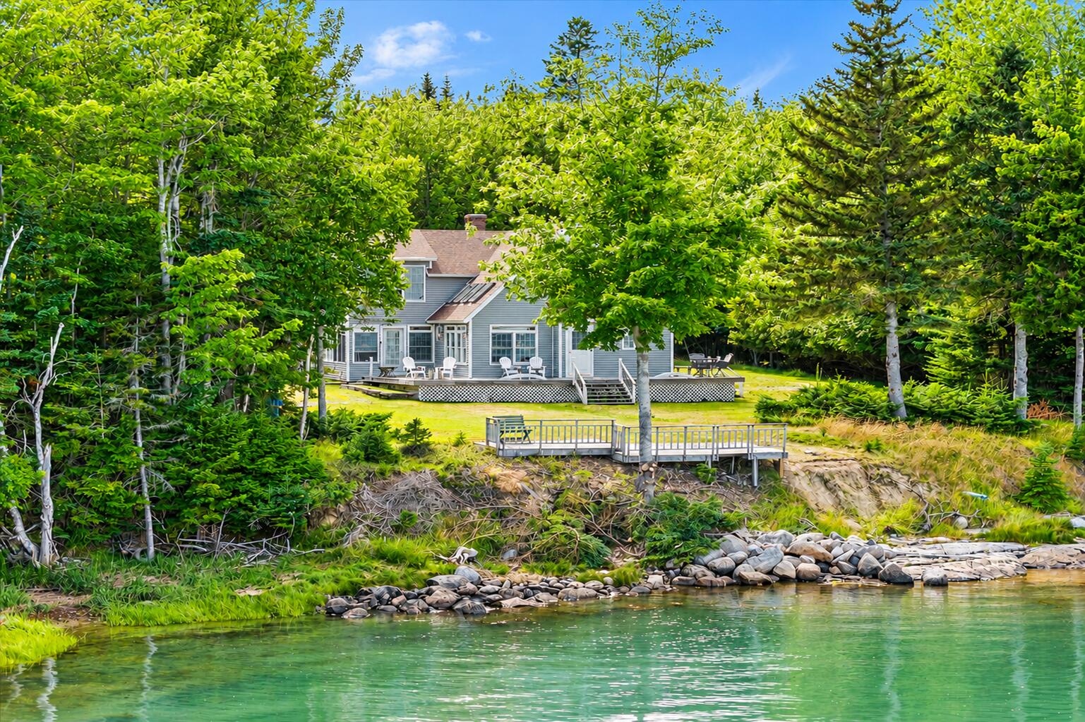 562 Rays Point Road Property Photo 14