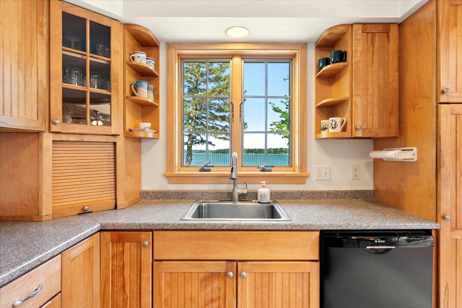 562 Rays Point Road Property Photo 36