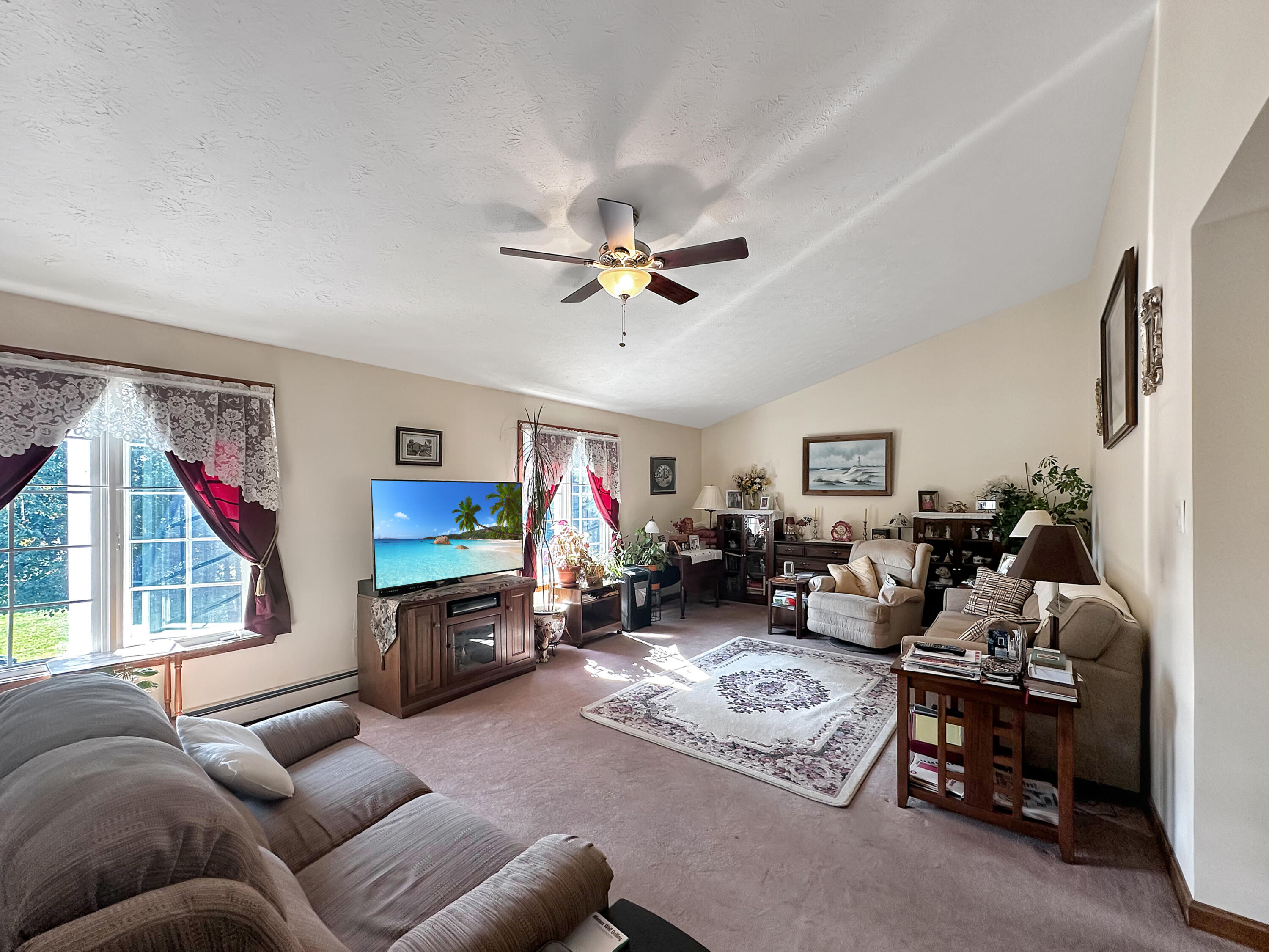 152 E Green Ridge Road Property Photo 7