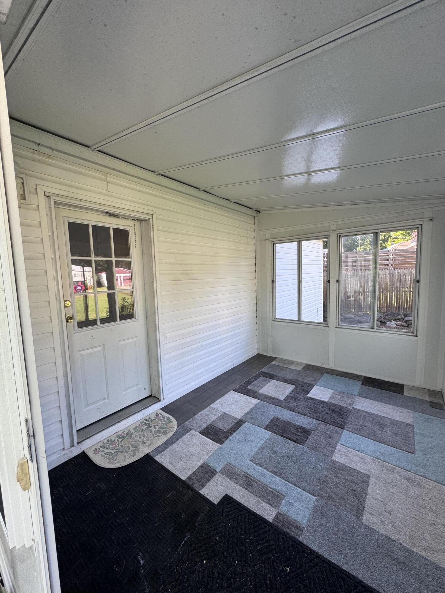 19 Masterman Avenue Property Photo 6