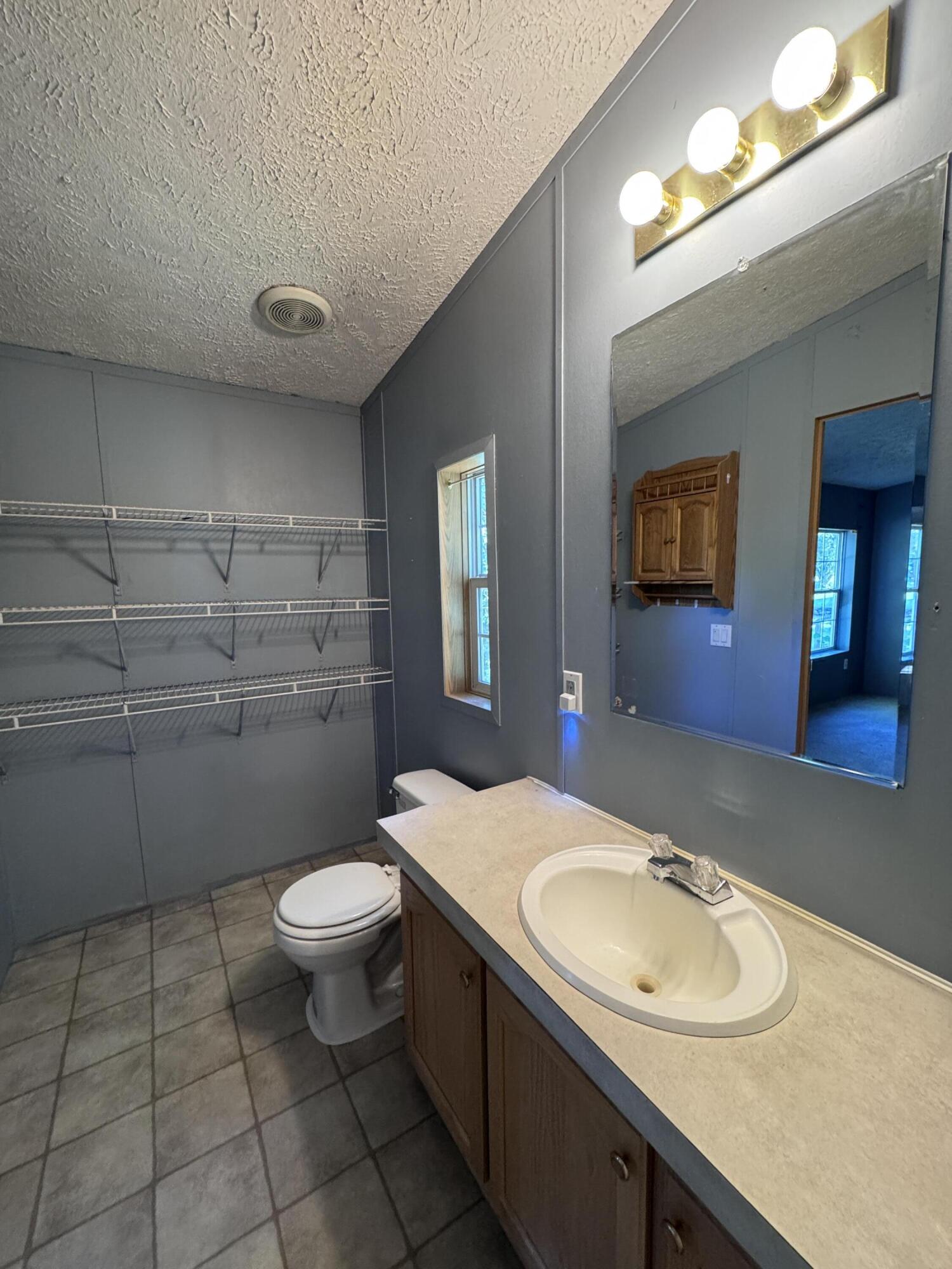 19 Masterman Avenue Property Photo 14