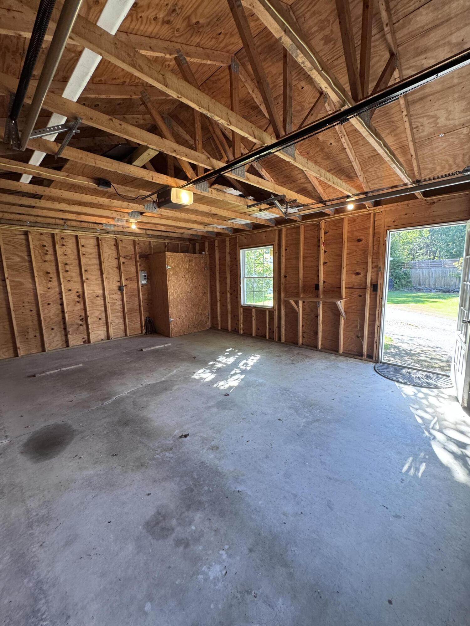 19 Masterman Avenue Property Photo 28