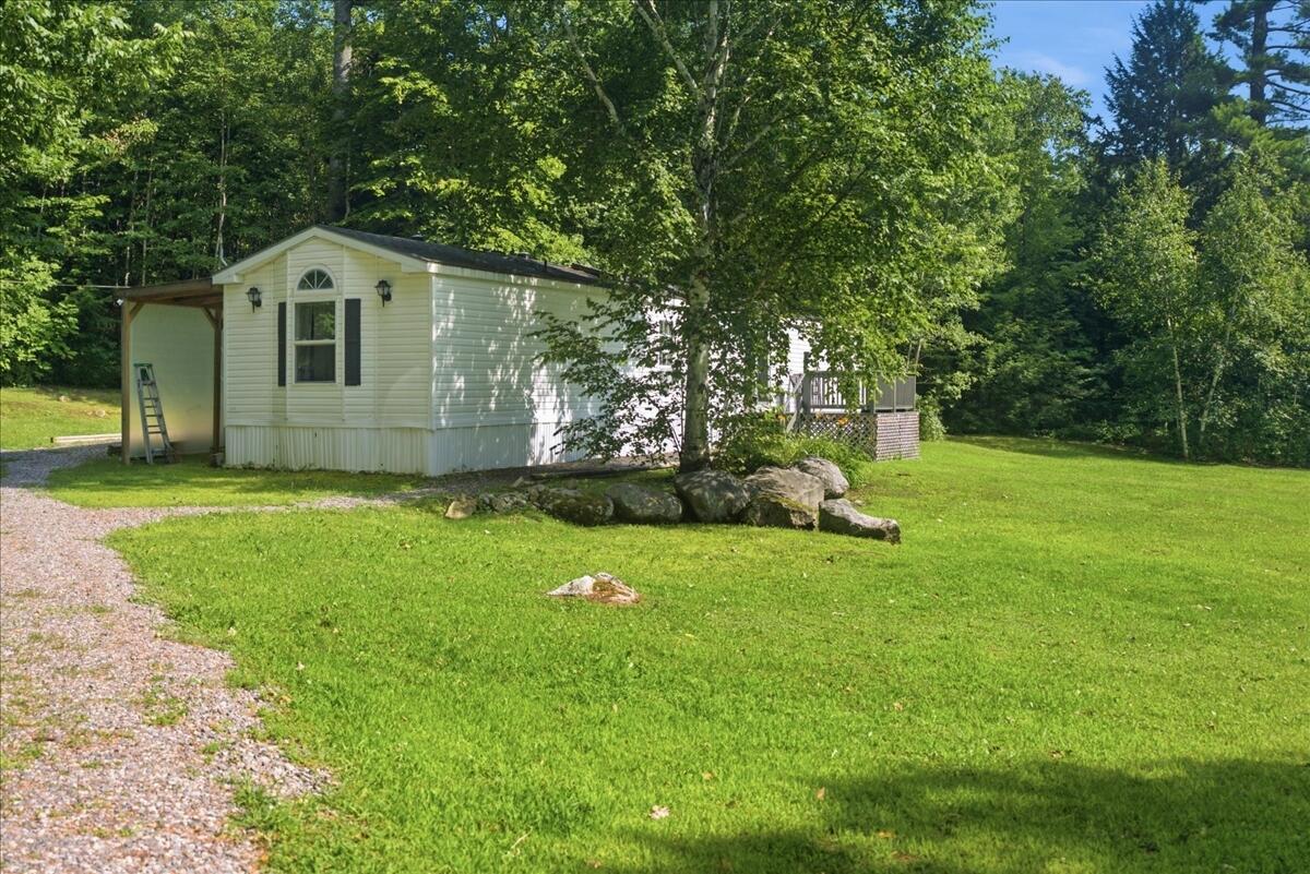 1040 Hallowell Litchfield Road Property Photo 1