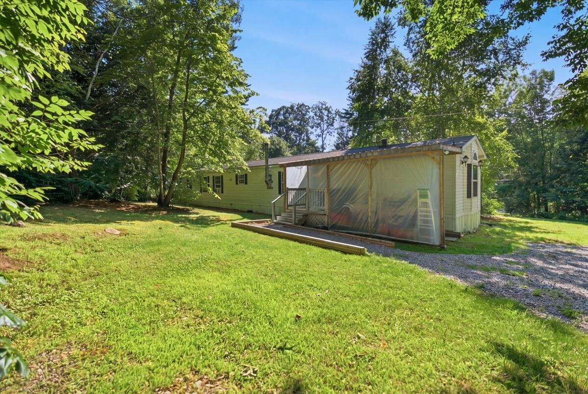1040 Hallowell Litchfield Road Property Photo 6